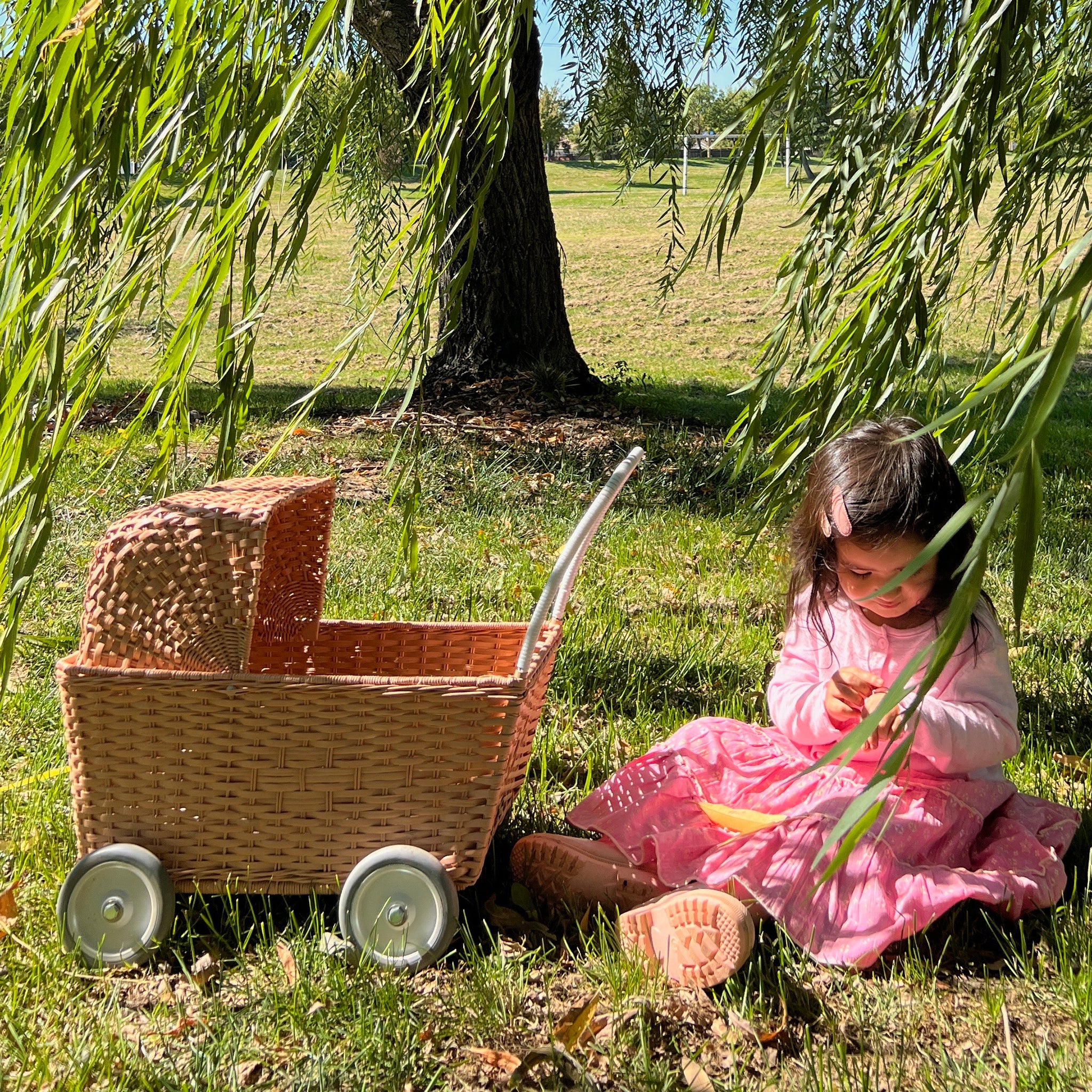 Rattan Stroller in Seashell Pink - Lightweight & Stylish Baby Pushchair for Beach Walks, Park Outings, and Everyday Use