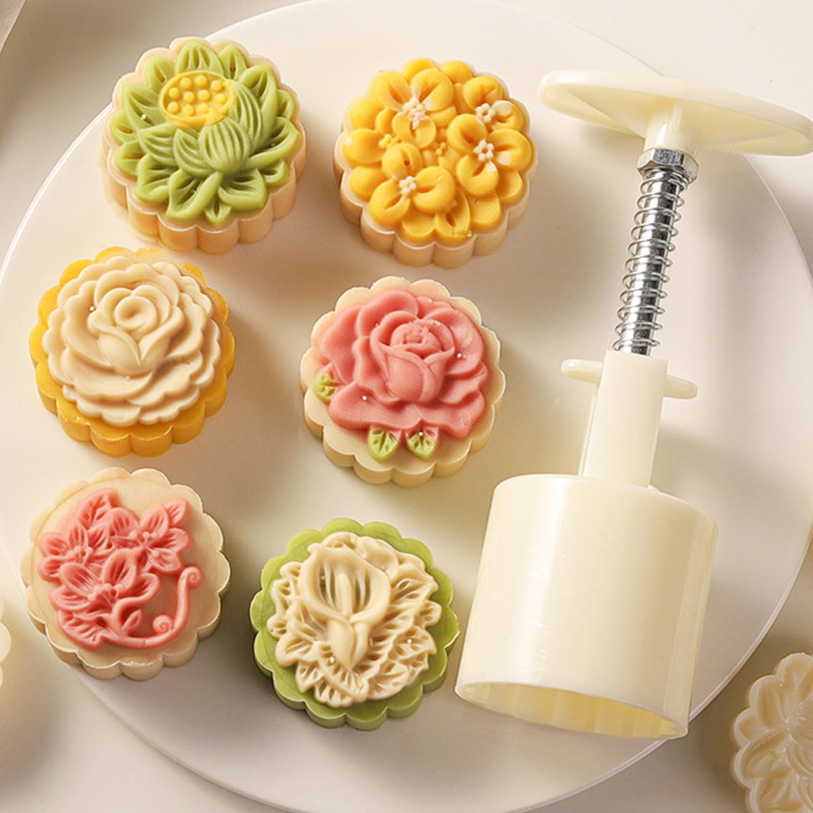 Flower Shaped Mooncake Mold - DIY Moon Cake Maker for Mid-Autumn Festival, Cookie Stamp & Baking Tool for Homemade Desserts (Perfect for Holiday Gifts & Family Baking Activities)