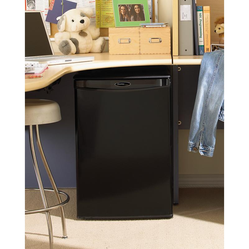 Danby 18-Inch Compact Refrigerator, 2.6 Cu Ft Mini Fridge - Perfect for Dorm Rooms, Offices & Small Apartments - Energy Efficient & Space Saving Design