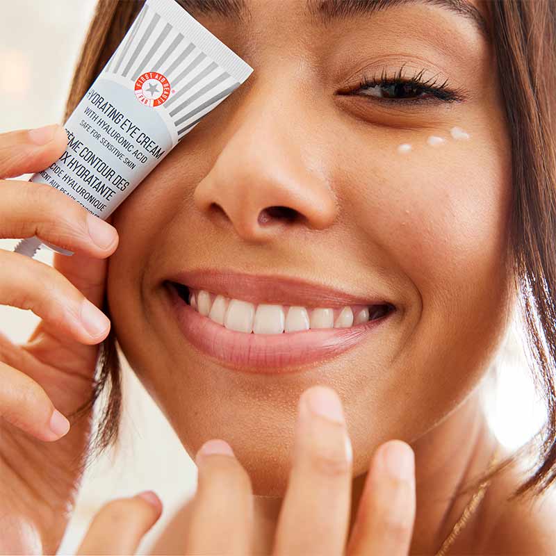 First Aid Beauty Hydrating Eye Cream with Hyaluronic Acid - Dark Circle & Puffiness Reduction - Moisturizing Treatment for Under Eyes - Perfect for Night & Day Use
