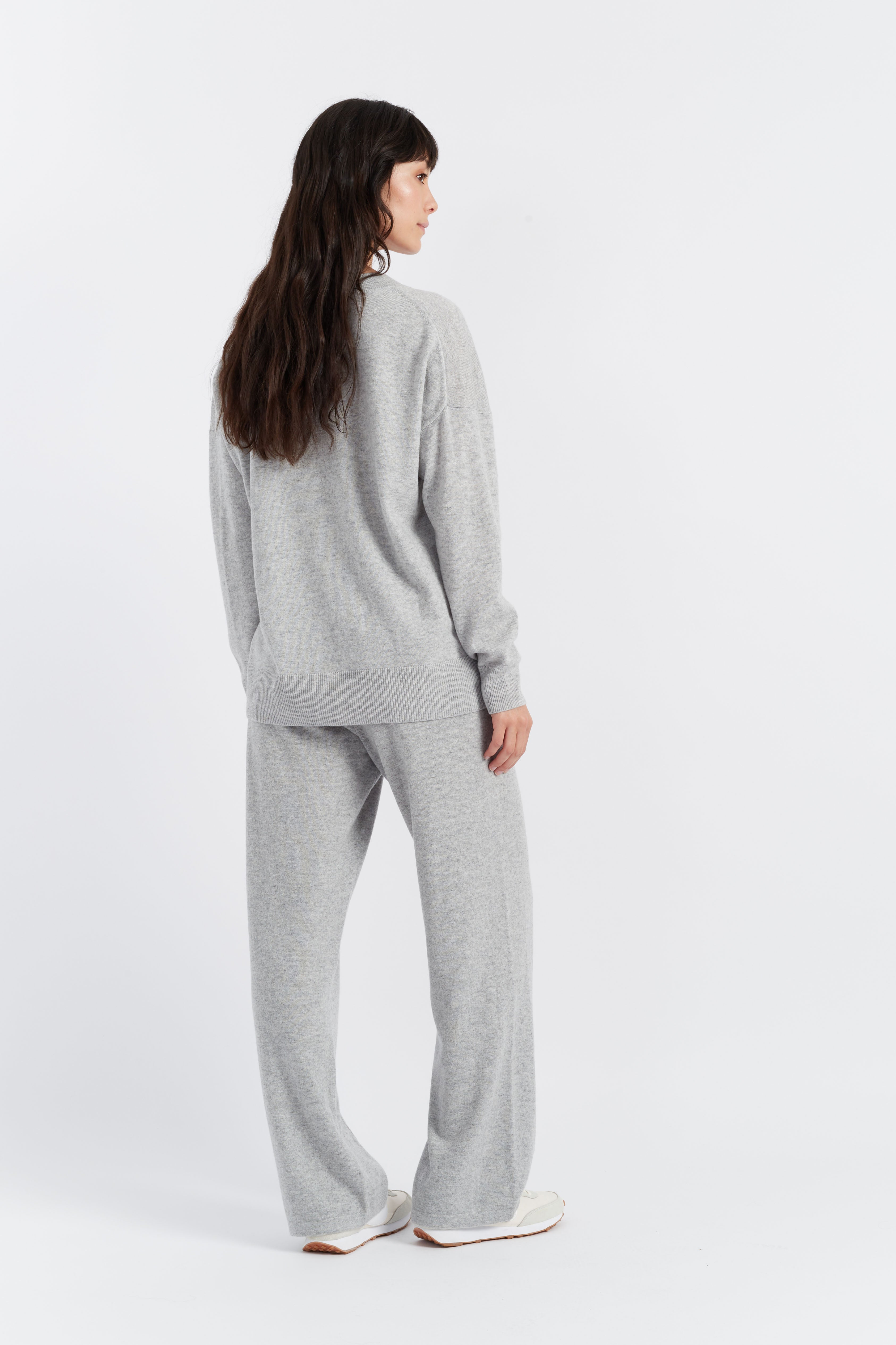 Light Grey Wool Cashmere Oversized Slouchy Sweater for Women - Soft & Cozy Winter Pullover for Casual Outfits & Lounge Wear