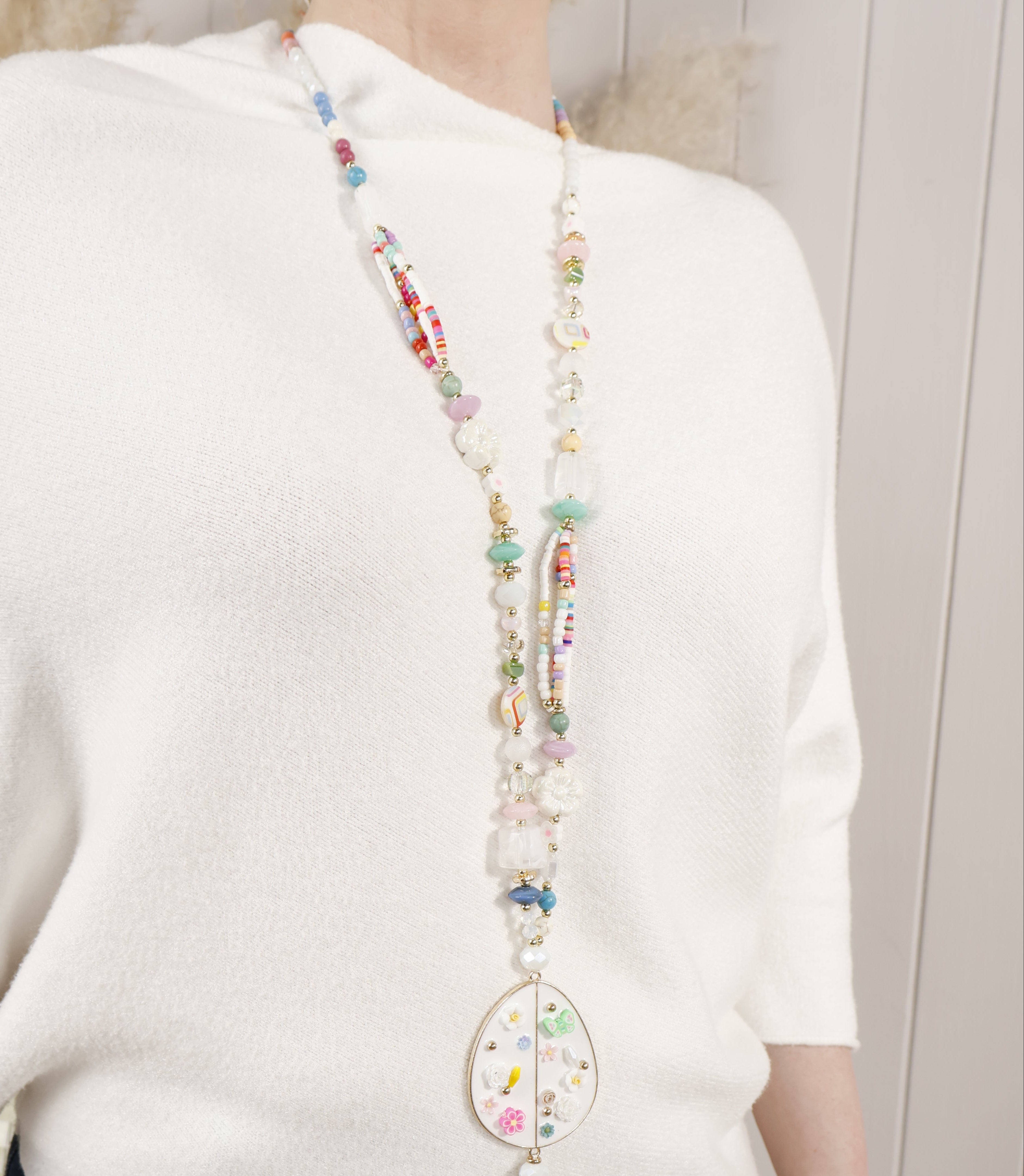 Marigold Disc Necklace in White - Elegant Floral Jewelry for Women - Perfect for Weddings, Parties & Everyday Wear