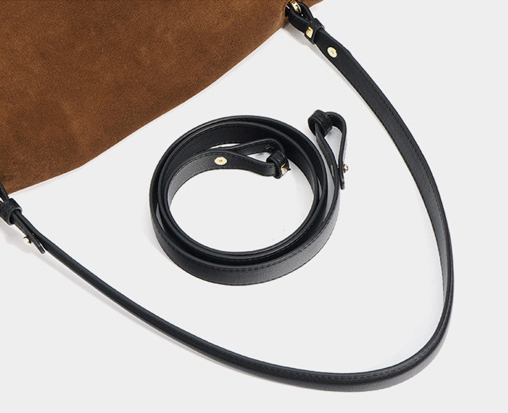 Stylish Modern Leather Shoulder Bag for Women - Trendy Crossbody Purse with Adjustable Strap - Perfect for Work, Travel & Everyday Use