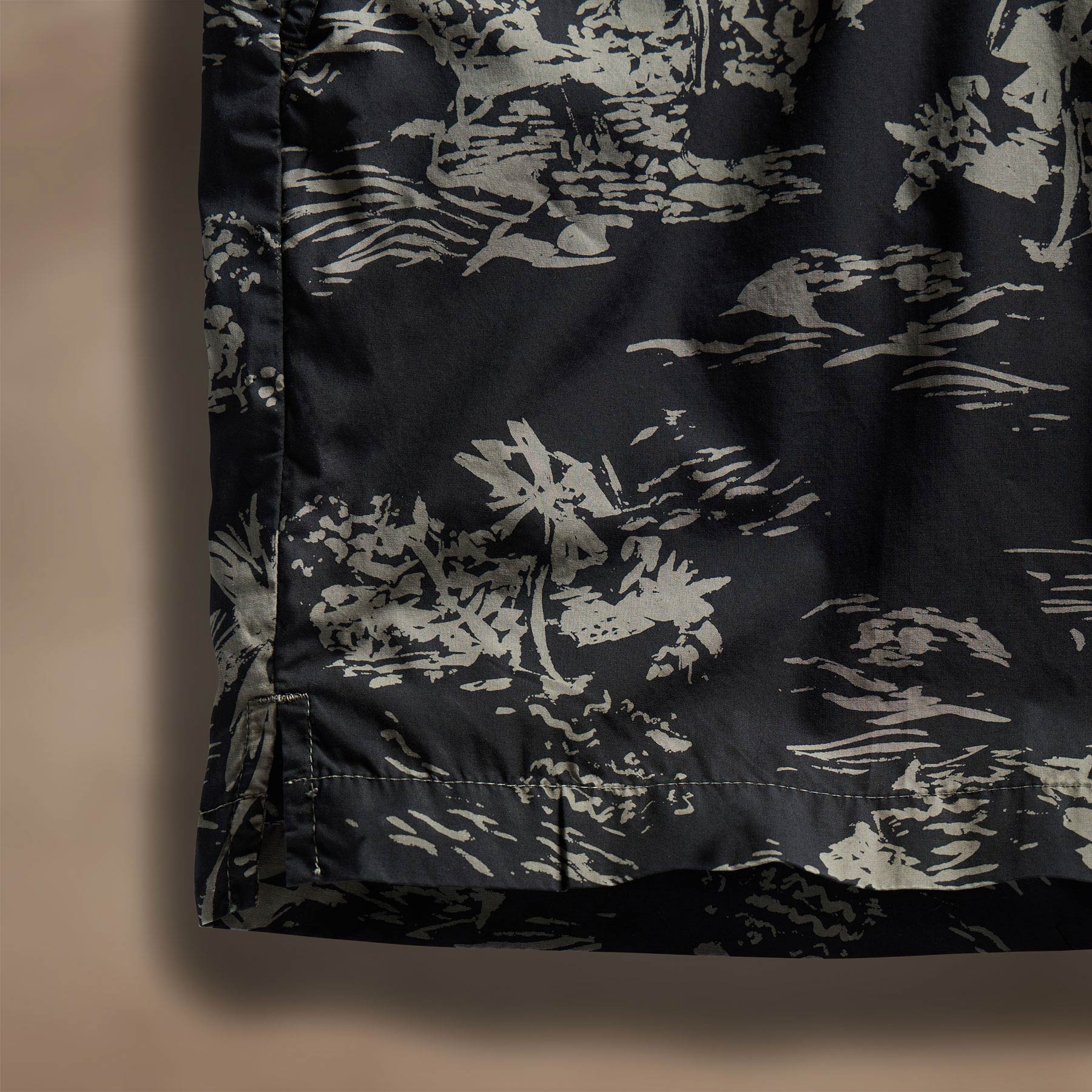 Brandílera Print Short Sleeve T-Shirt for Men - Black & Army Green Pigment Dye - Casual Streetwear & Summer Outfits