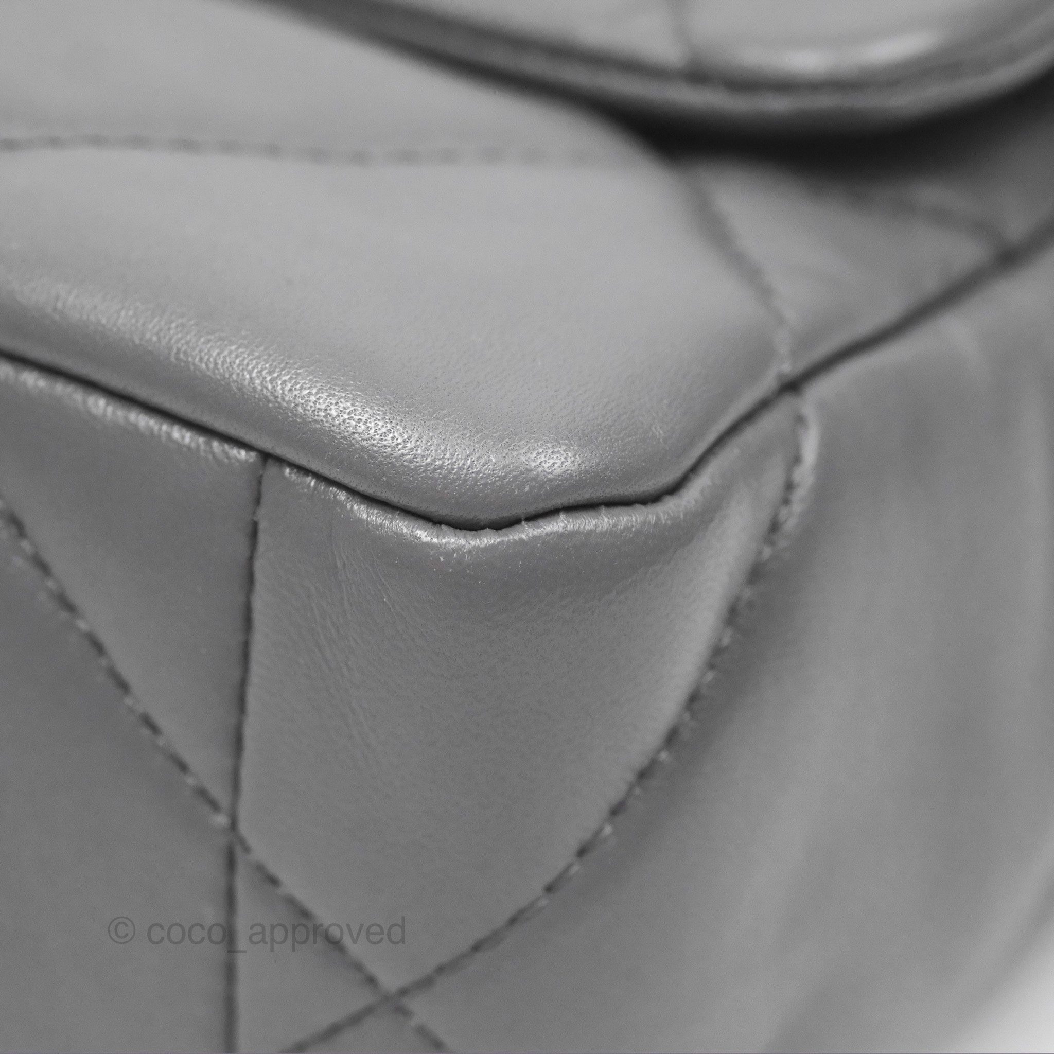 Chanel 19 Small Handbag in Dark Grey with Mixed Hardware - Luxury Crossbody Bag for Women, Perfect for Date Night & Evening Events
