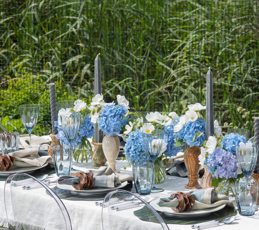 Cool Tone Dip Dye Napkins - Set of 4 Cotton Dinner Napkins for Modern Table Setting, Party Decor & Wedding Reception