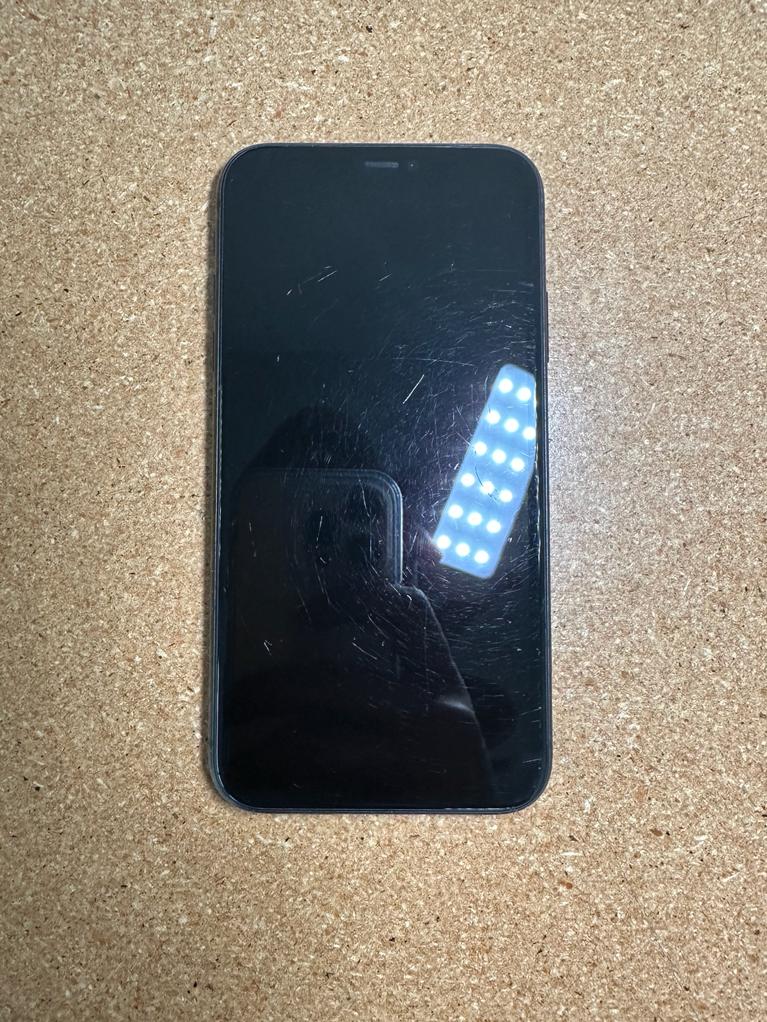 Apple iPhone 11 128GB - 6.1