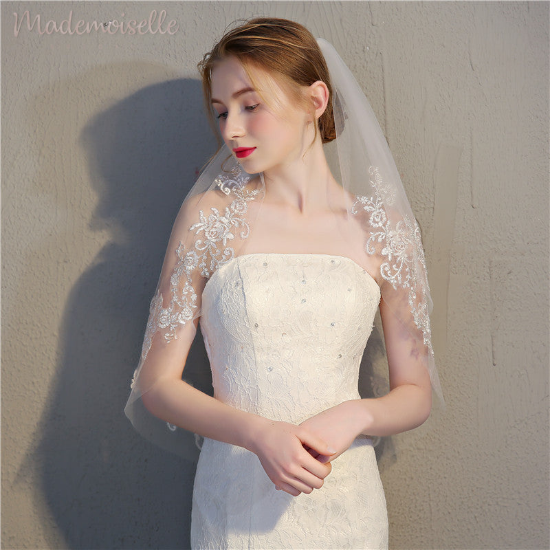 Elegant Daisy Veil for Wedding Brides - Perfect for Boho, Vintage & Garden Ceremonies