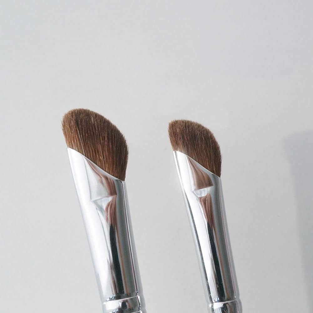 Professional Brown Angled Contour Brush for Nose Sculpting, Bronzer & Highlighter - Perfect for Makeup Artists & Beginners - Ideal for Everyday Contouring, Special Occasions & Professional Makeup Kits