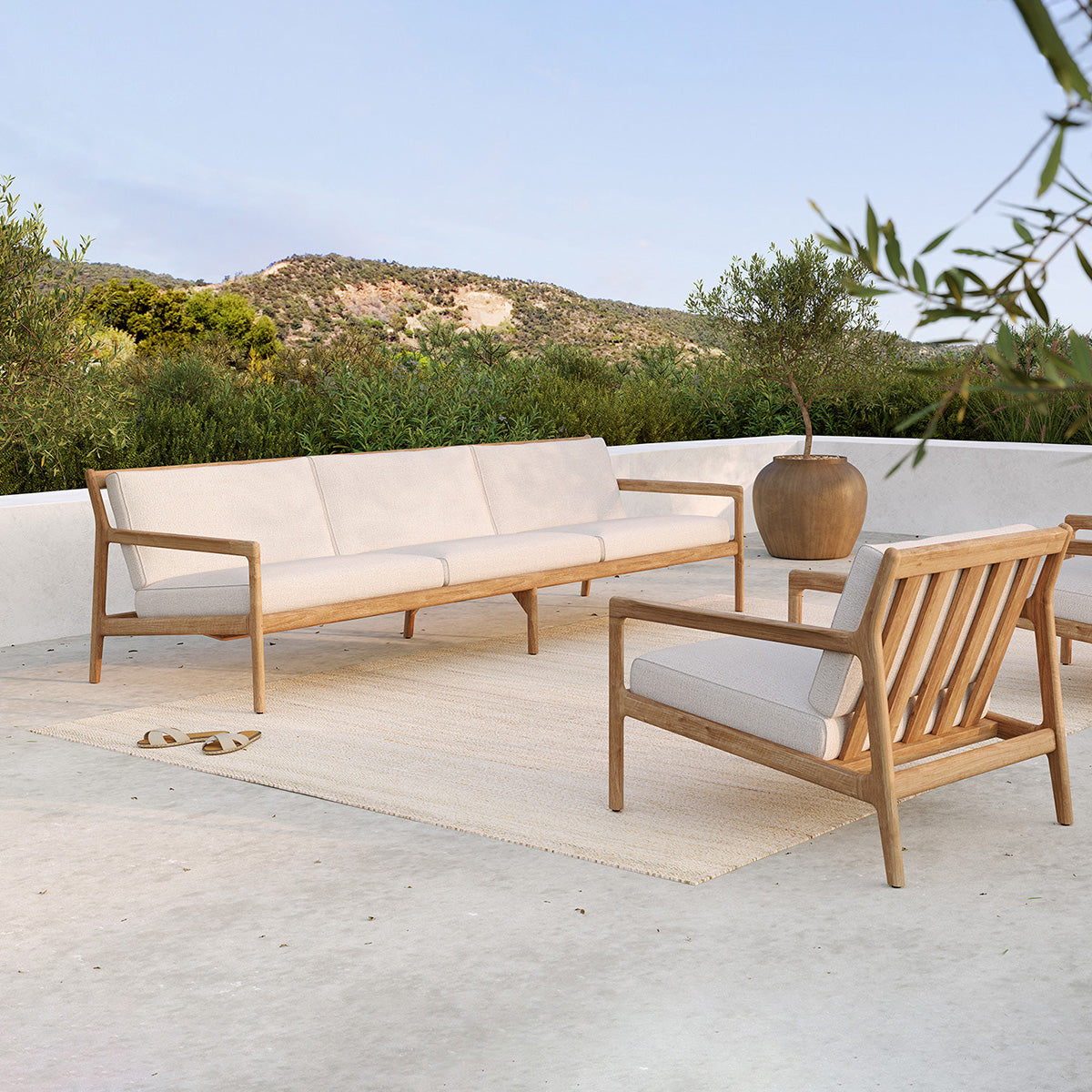 Outdoor 4-Seater Sofa Set - Teak Frame with Off-White Weather-Resistant Fabric Cushions | Perfect for Patio, Garden & Poolside Relaxation