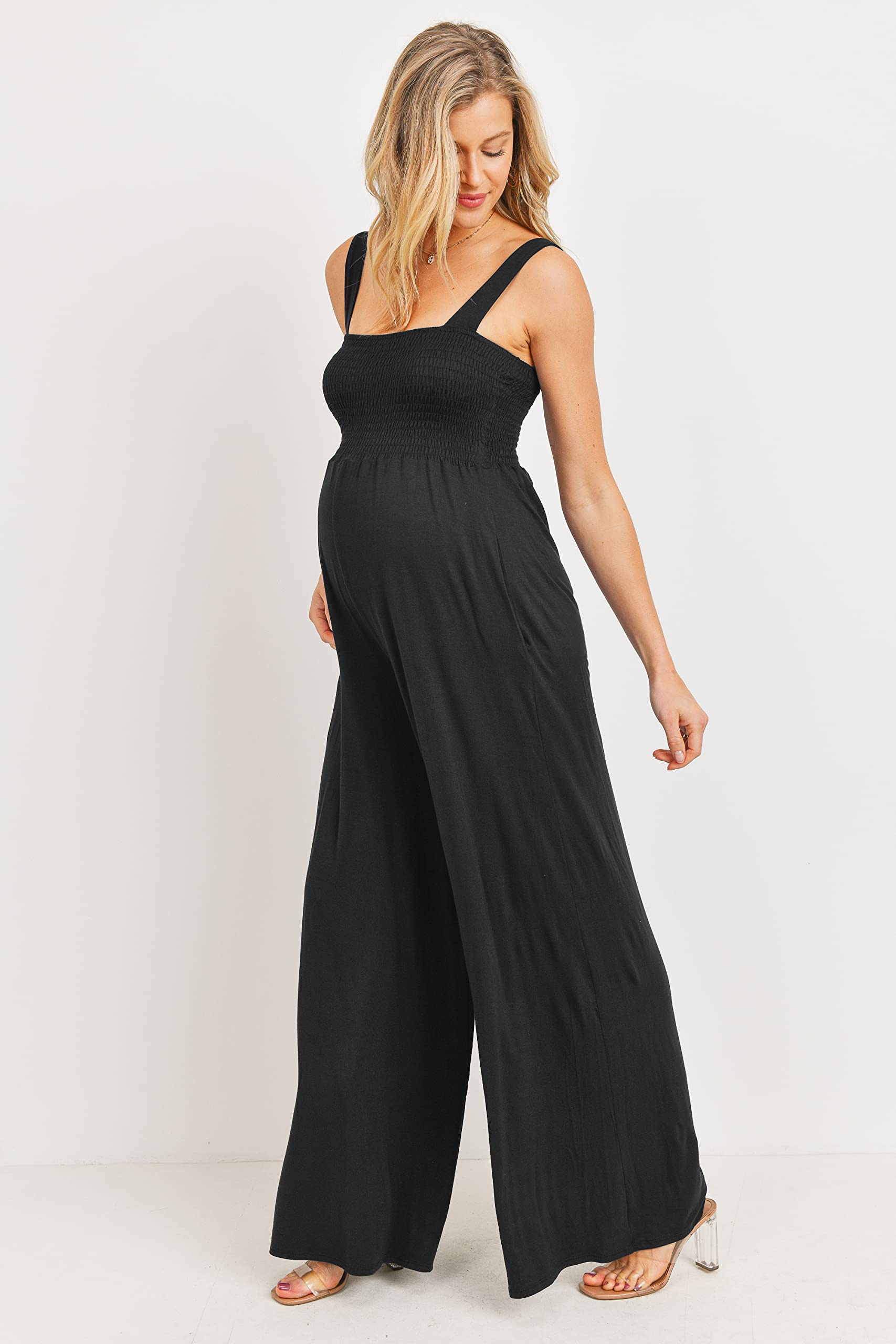 Stylish Women's Maternity Sleeveless Jumpsuit Romper - Smocked Neck & Pockets - Comfortable Pregnancy Outfit for Summer, Travel & Photoshoots