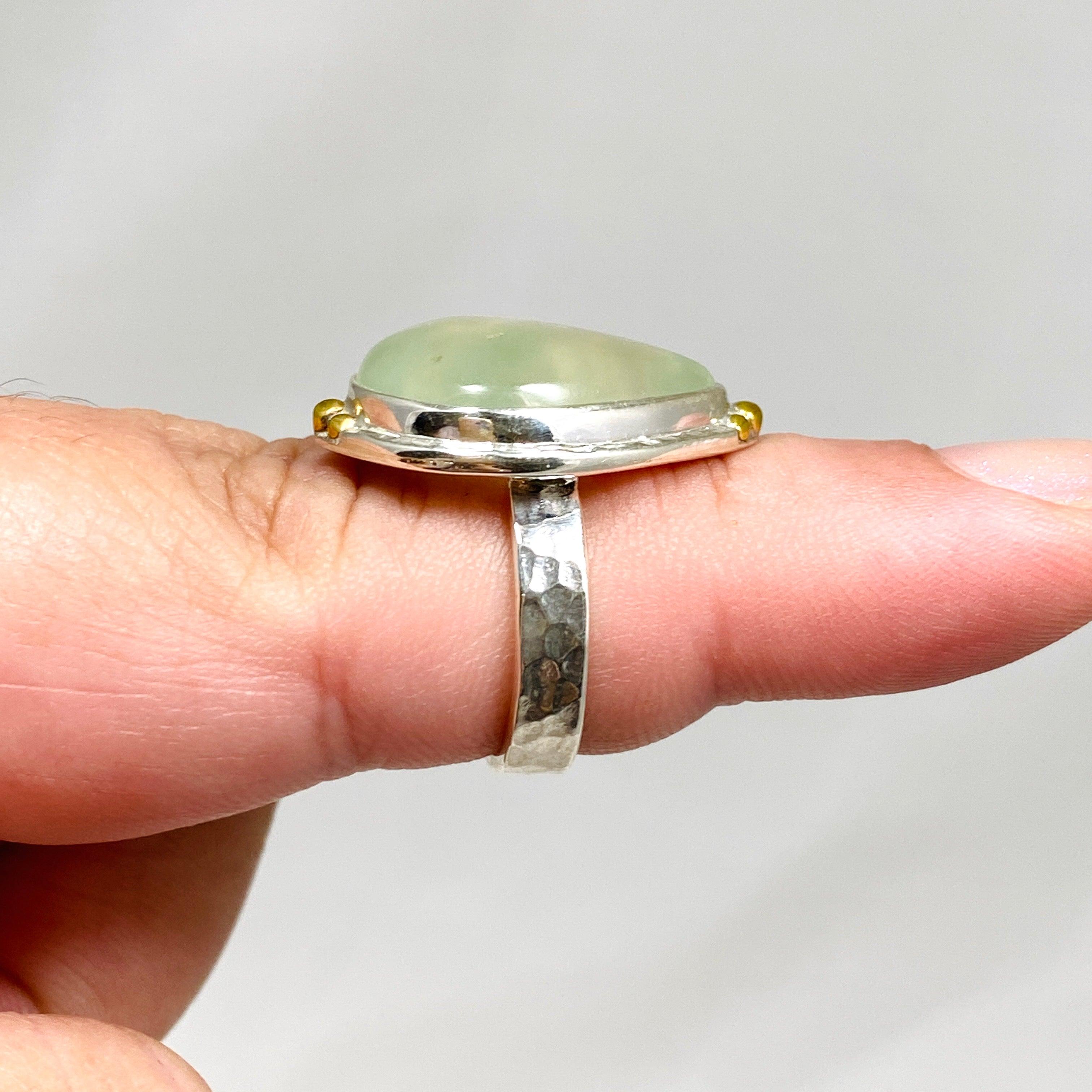 Prehnite Teardrop Hammered Band Ring with Brass Accents - Size 7 KRGJ3160 | Boho Chic Jewelry for Women, Perfect for Everyday Wear & Special Occasions