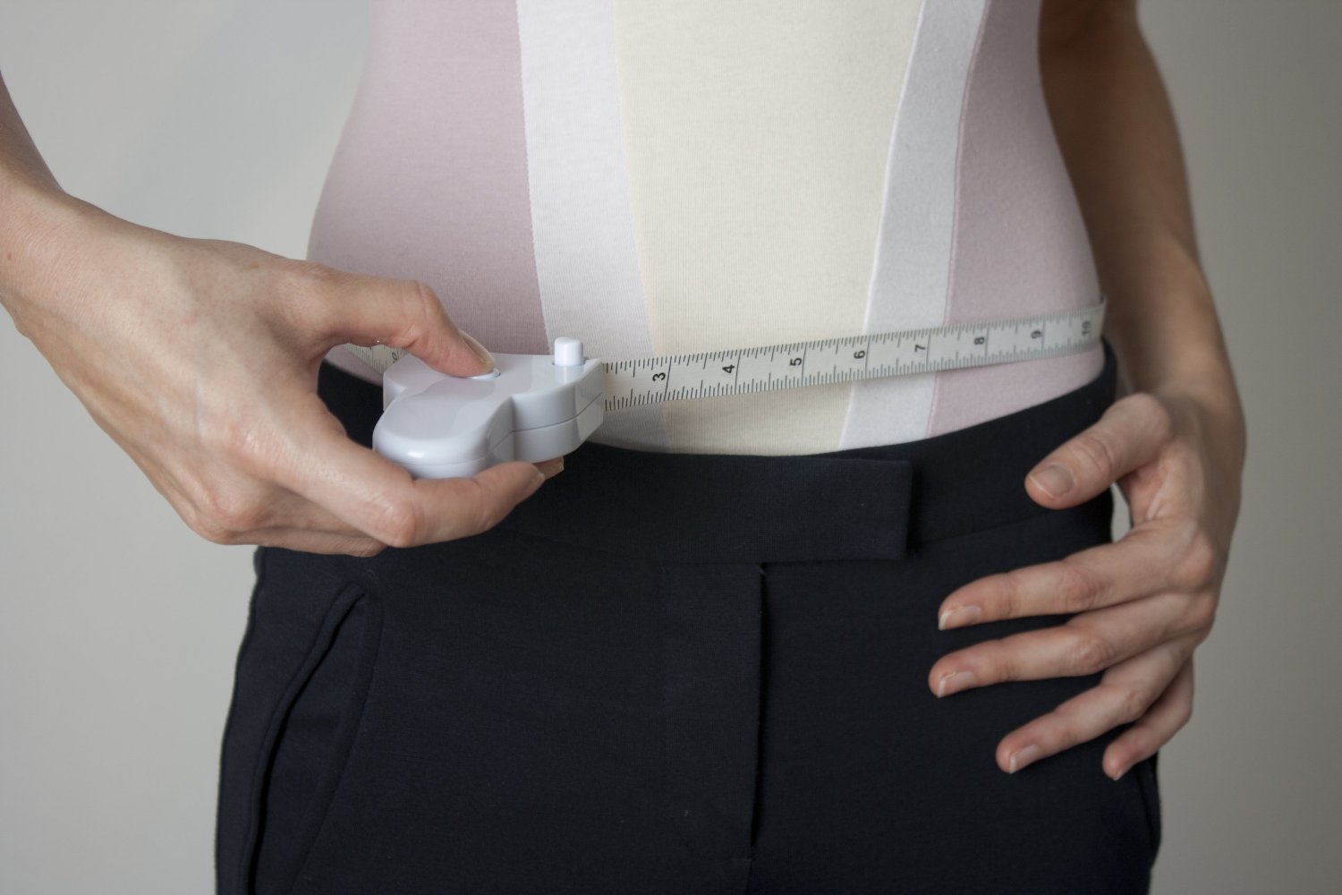 Boolavard Body Tape Measure - Accurate Soft Measuring Tape for Body Measurements, Sewing & Tailoring - Perfect for Fitness, Weight Loss & Clothing DIY Projects