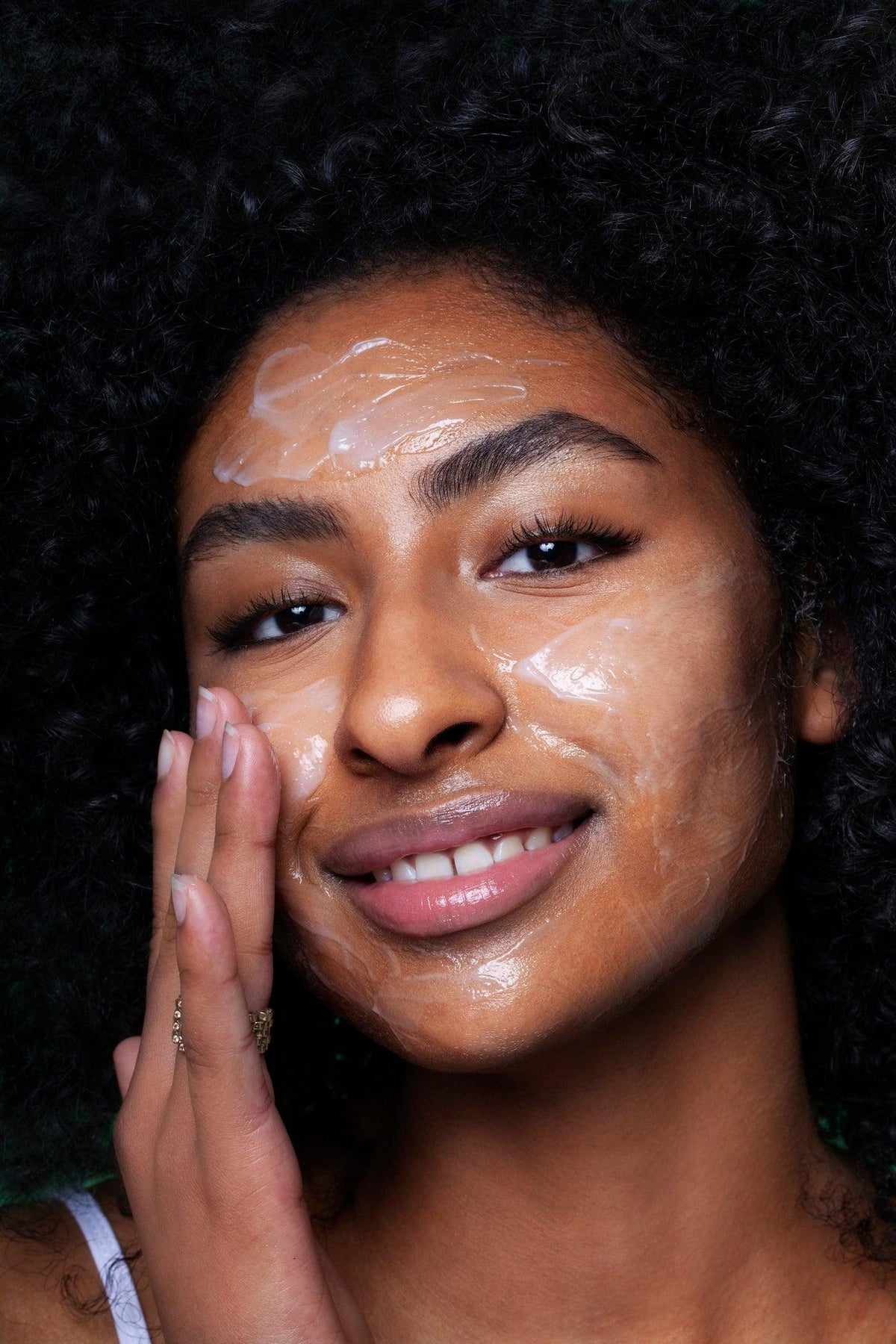 Radiance Mask - Brightening & Hydrating Facial Mask for Glowing Skin | Best for Dry Skin, Dullness & Uneven Tone | Use for Spa Nights, Self-Care Routines & Special Occasions