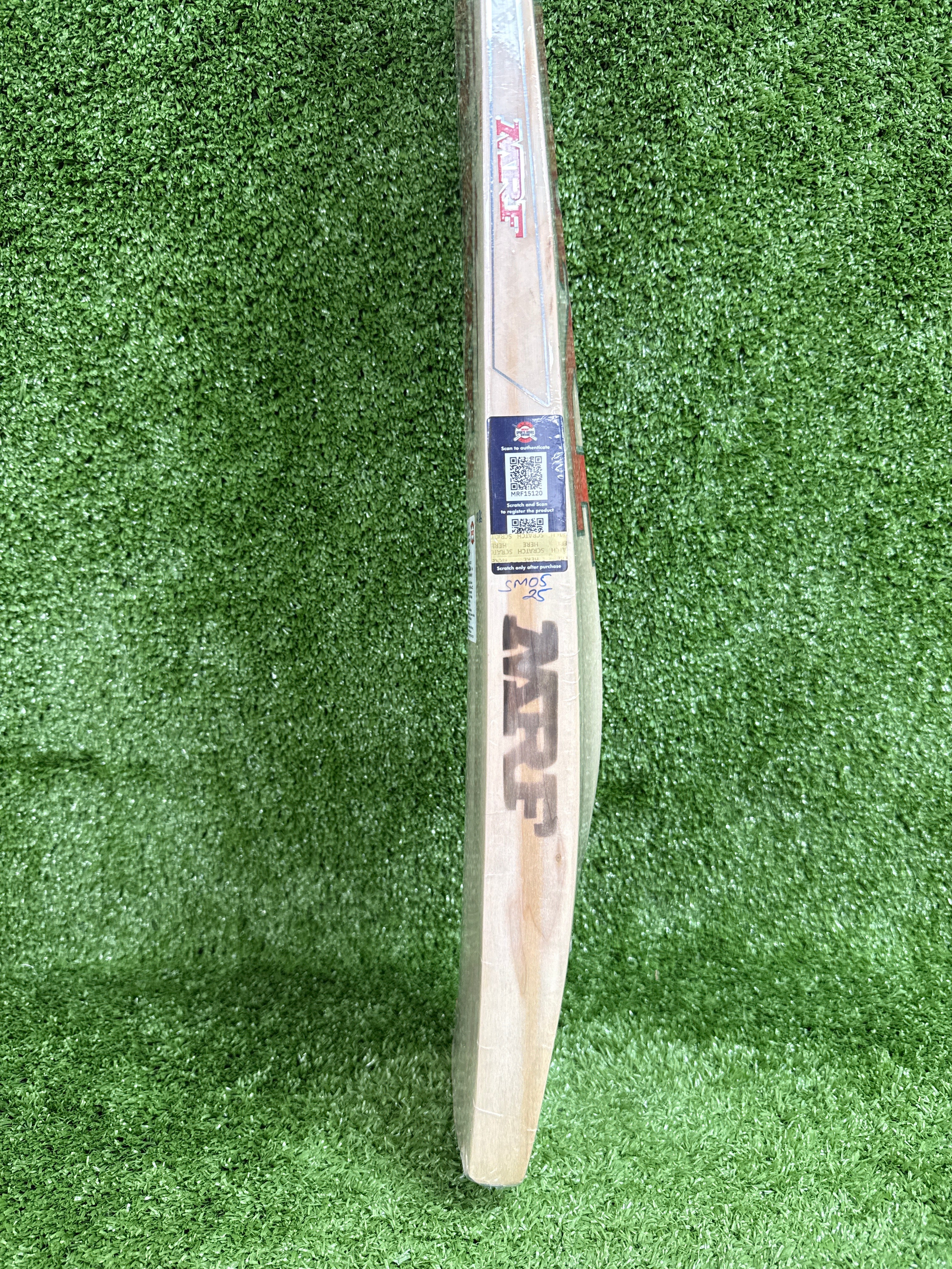 MRF Genius 360 English Willow Cricket Bat - Premium Grade Cricket Equipment for Professional Players - Perfect for Matches, Practice & Training Sessions