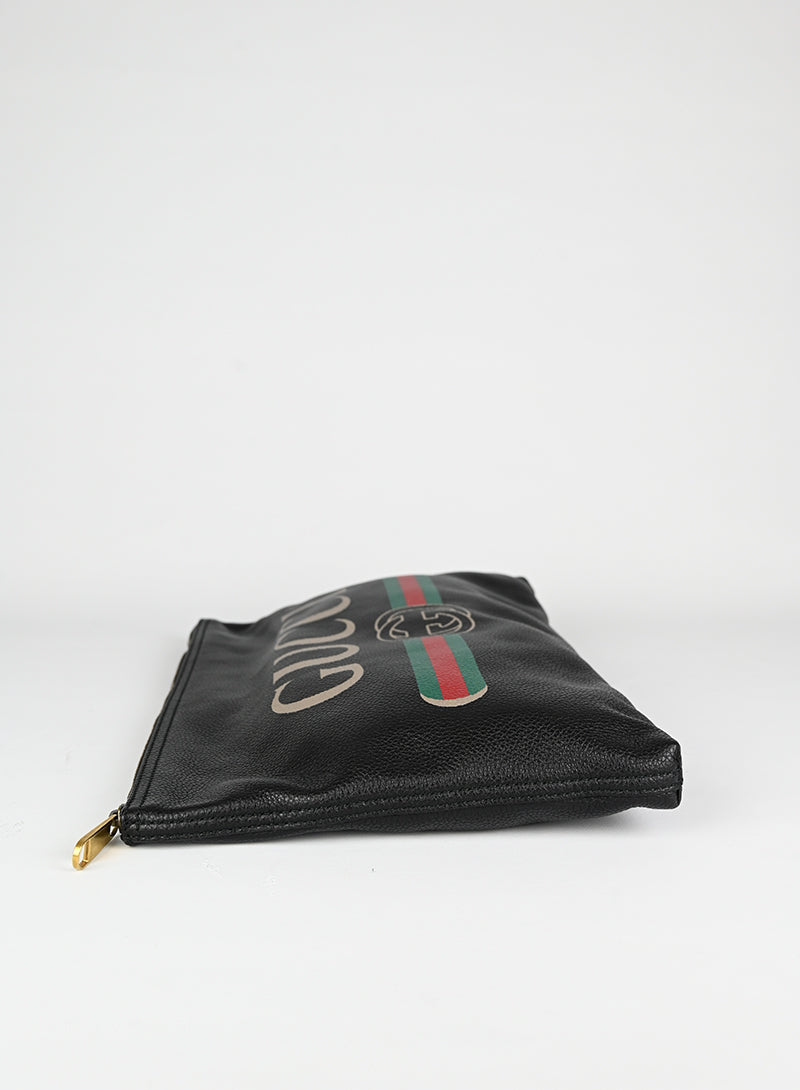 Gucci Black Leather Logo Pochette Handbag - Perfect for Evening Parties, Date Nights & Special Occasions