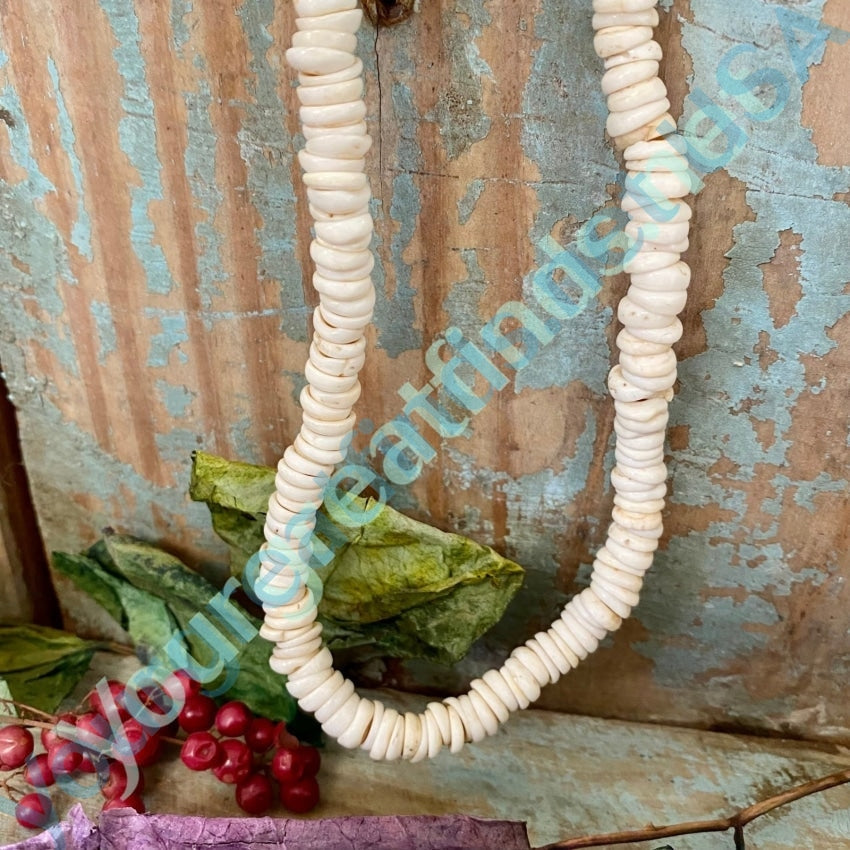 Vintage Natural Hawaiian Puka Shell Necklace - Authentic 1970s Beach Jewelry for Men & Women | Perfect for Summer, Boho Fashion & Beach Vacations