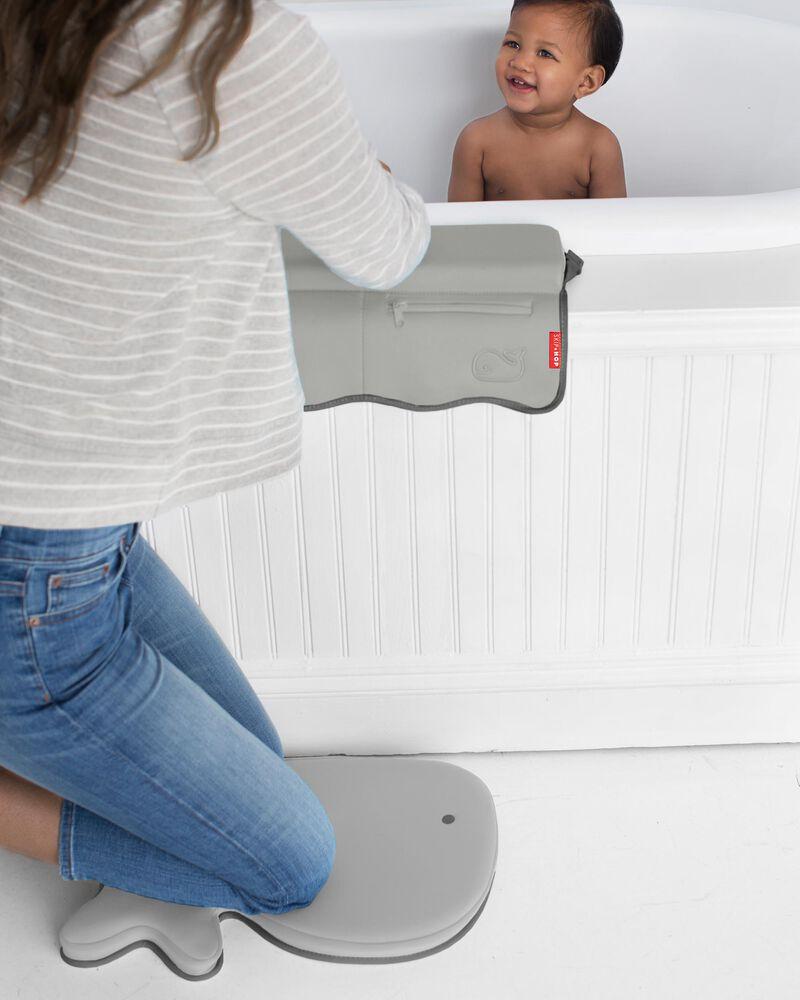 Skip Hop Moby Bath Kneeler Grey - Soft & Comfortable Baby Bathtub Kneepad for Safe Bath Time - Perfect for Newborns & Toddlers in Home Nursery or Daycare