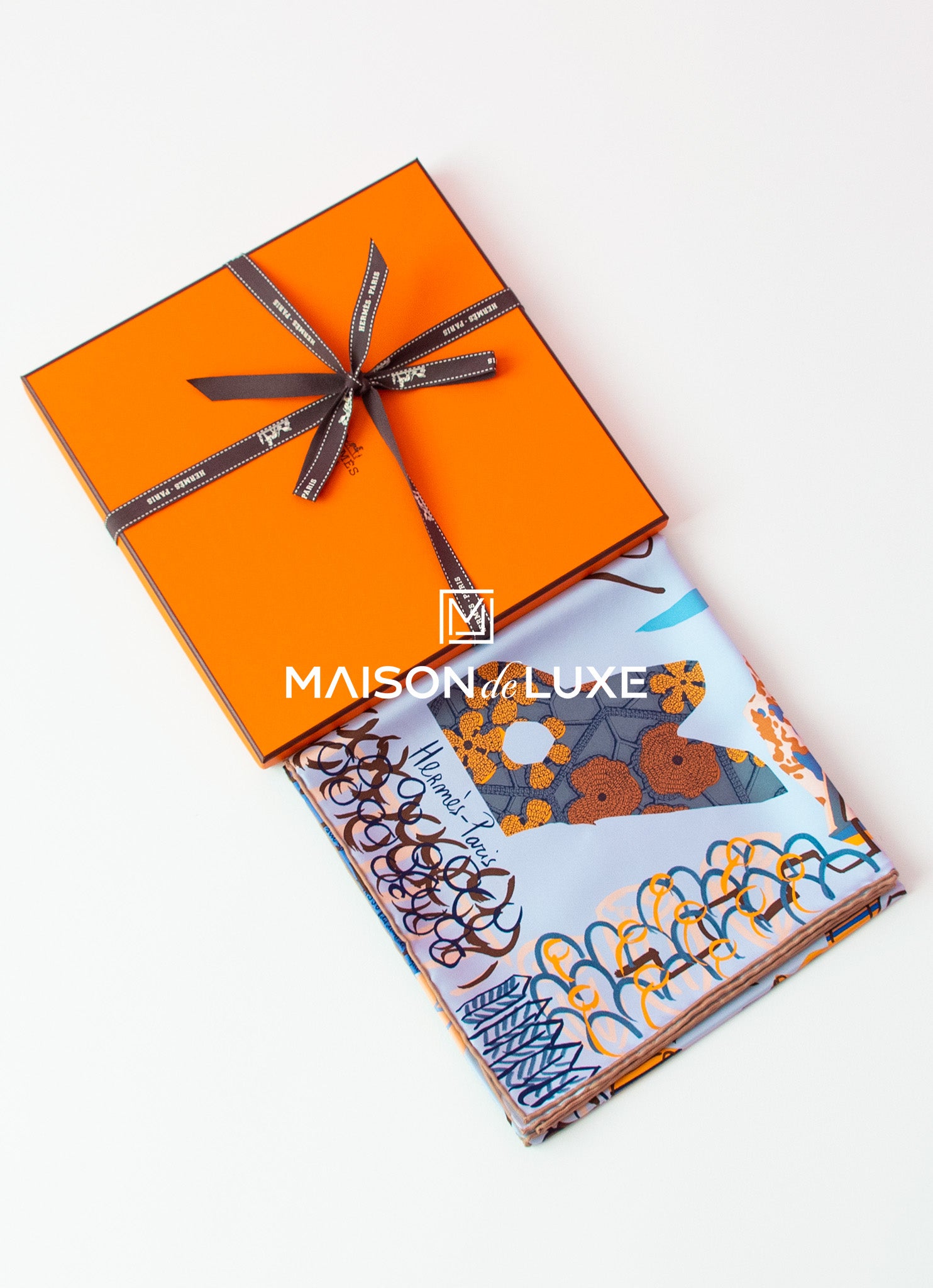 Hermes La Maison des Oiseaux Parleurs Blue Twill Silk Scarf 90cm - Luxury Fashion Accessory for Women, Perfect for Gifts & Special Occasions