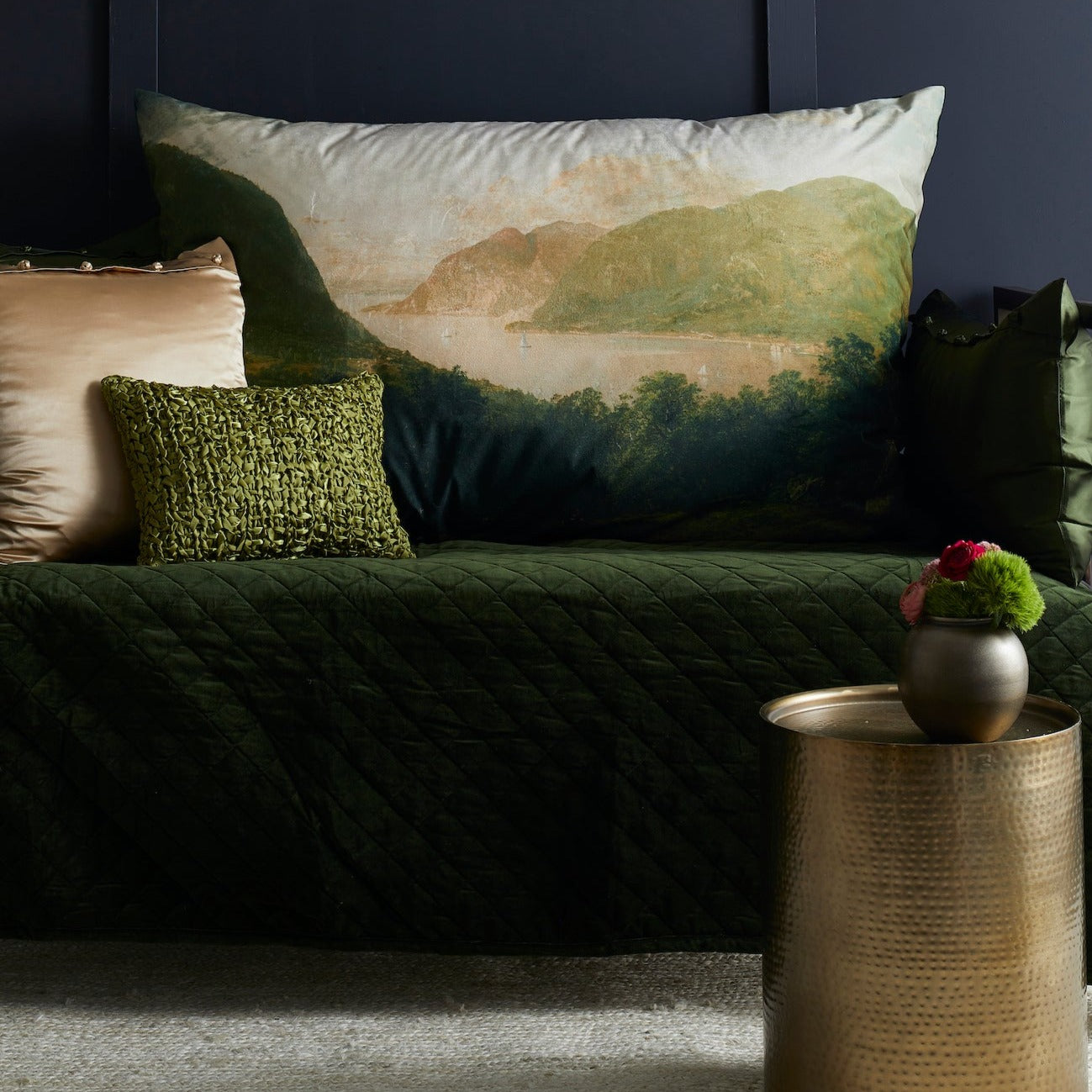 Luxury Velvet Coverlet Set - Soft & Stylish Bedding for All Seasons | Perfect for Master Bedroom, Guest Room & Hotel Decor