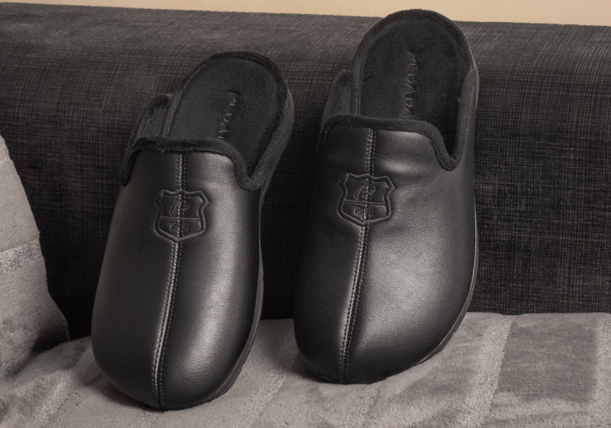 Marty Men's Brazilian Closed Toe Open Back Comfort Slippers - Soft House Shoes for Indoor/Outdoor Wear - Perfect for Lounging, Relaxing at Home or Quick Outdoor Errands