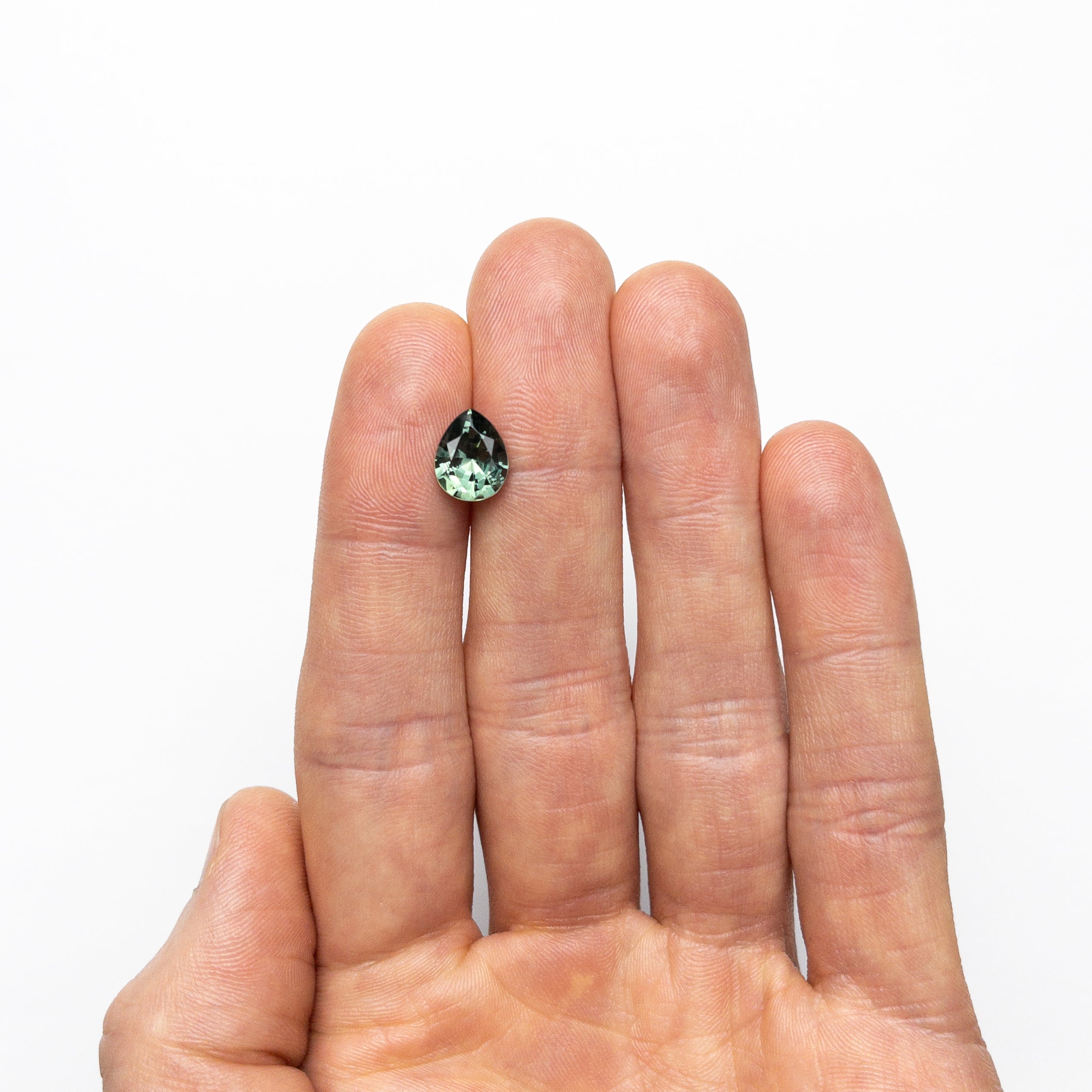 2.86ct Pear Cut Brilliant Blue Sapphire Gemstone - 9.85x8.01x5.16mm Natural Loose Stone for Jewelry Making, Engagement Rings & Luxury Gifts