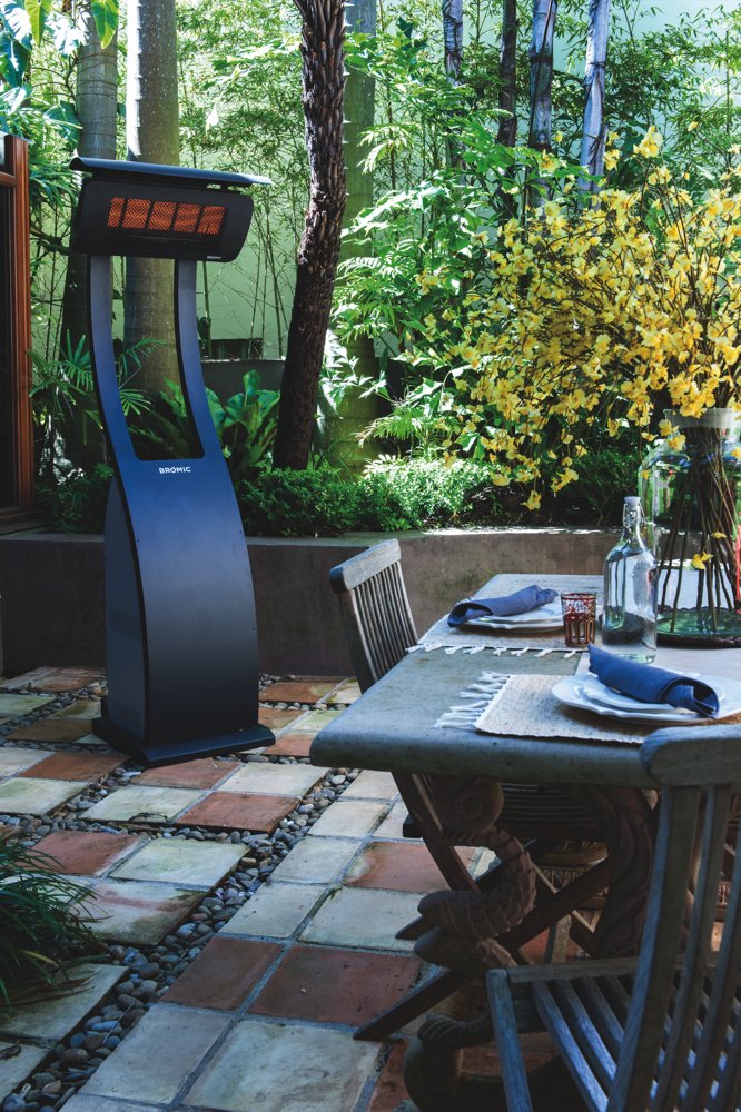 Bromic 38,500 BTU Portable Infrared Patio Heater - Outdoor Gas Radiant Heater for Patio, Deck, Restaurant & Backyard Use
