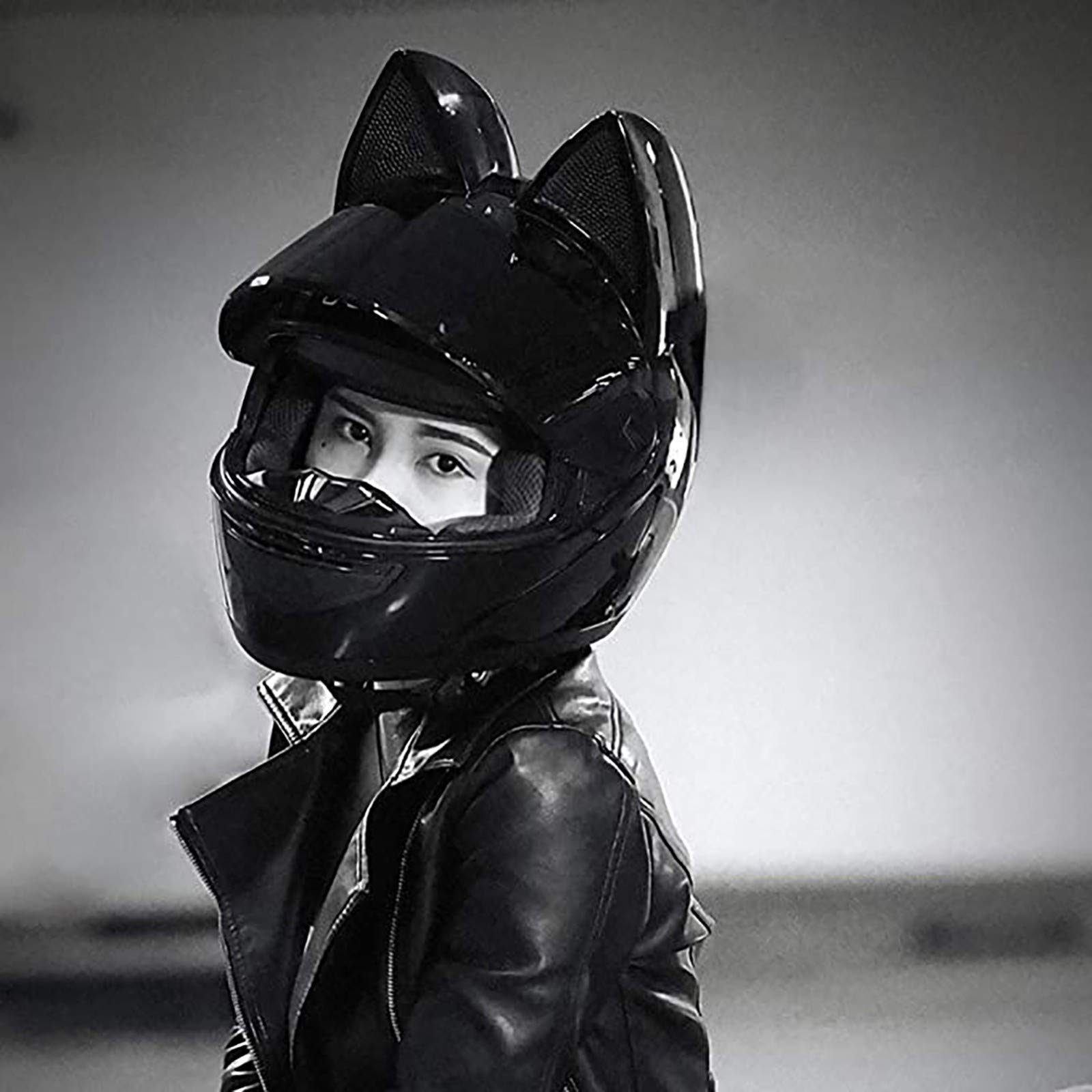 Women's DOT Certified Full Face Motorcycle Helmet with Cat Ears - Lightweight Flip-Up Modular Motocross Helmet for Adults (Size 57-58CM) - Includes Gloves & Mask - Perfect for Street Riding, Commuting & Off-Road Adventures