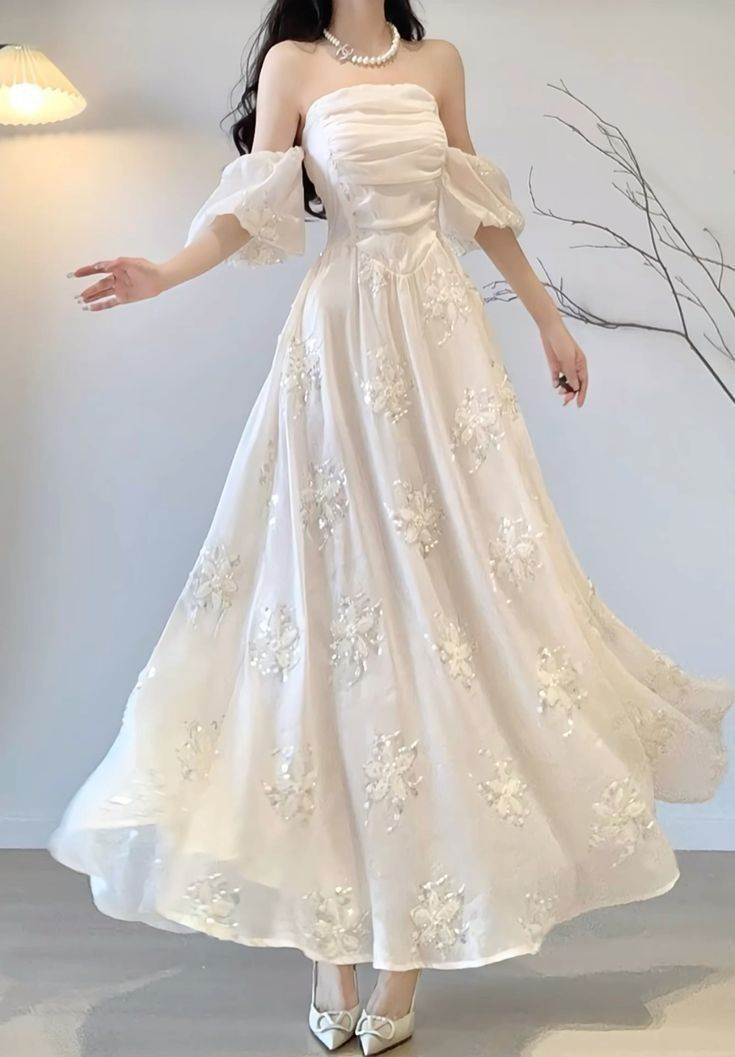 Elegant A-Line Chiffon Prom Dress with Applique Details - Sweet Formal Party Gown J6154 for Homecoming, Quinceañera & Evening Events