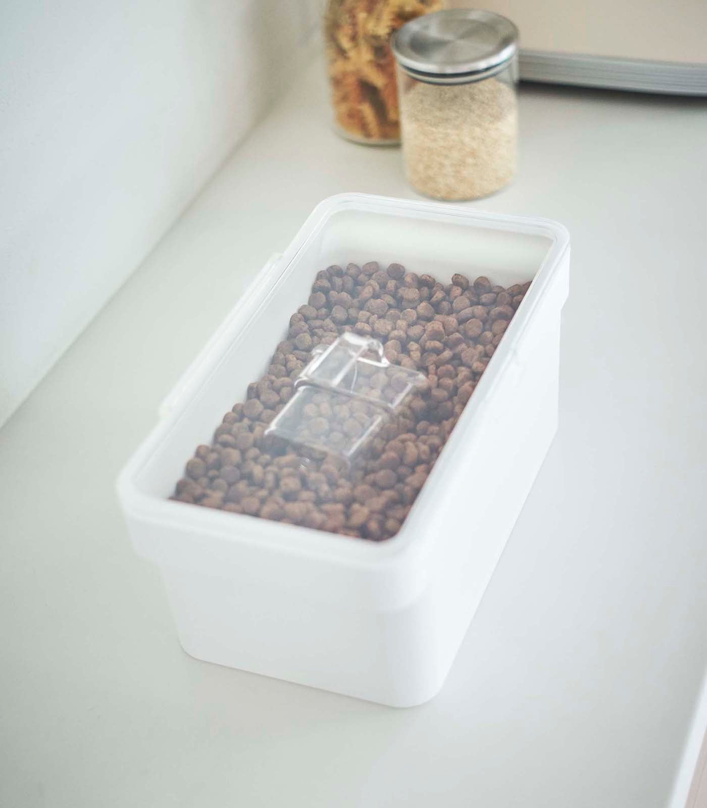 Airtight Pet Food Storage Container - 3 Sizes for Dry Dog & Cat Food - Keep Kibble Fresh - Ideal for Kitchen Pantry Organization & Pet Food Storage Solutions