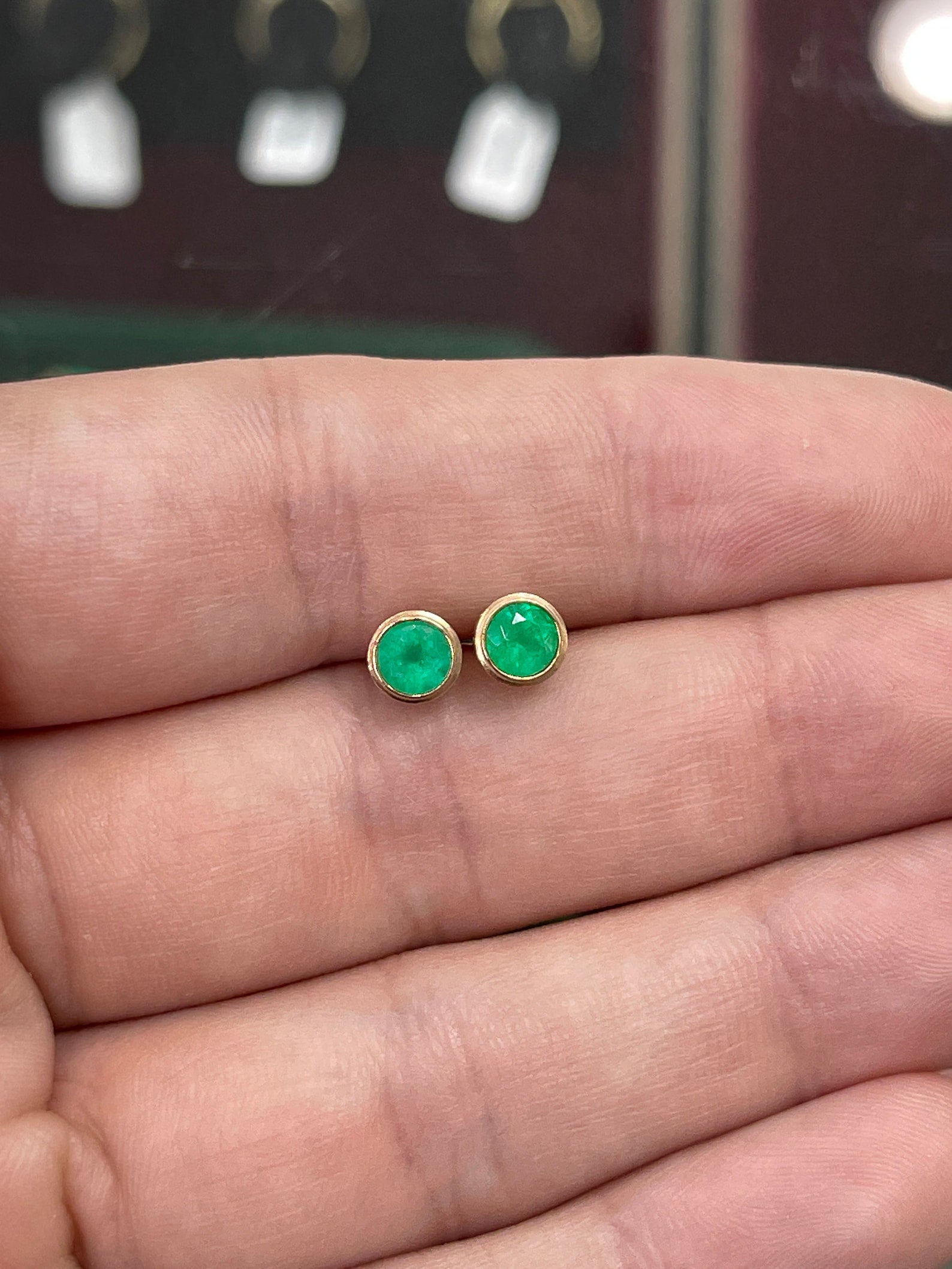 14K Rose Gold Round Cut Emerald Stud Earrings - 1.40tcw Rich Green Gemstone for Women, Gift for Her, Birthday, Anniversary, Wedding, Party & Special Occasions