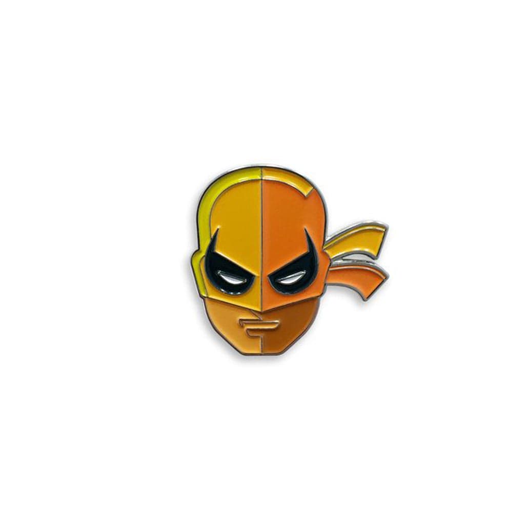 Iron Fist Enamel Pin - Badge Lapel Pin for Jackets, Bags & Backpacks - Collectible Metal Pins for Punk, Goth & Anime Fans - Perfect for DIY Crafts, Gifts & Fashion Accessories
