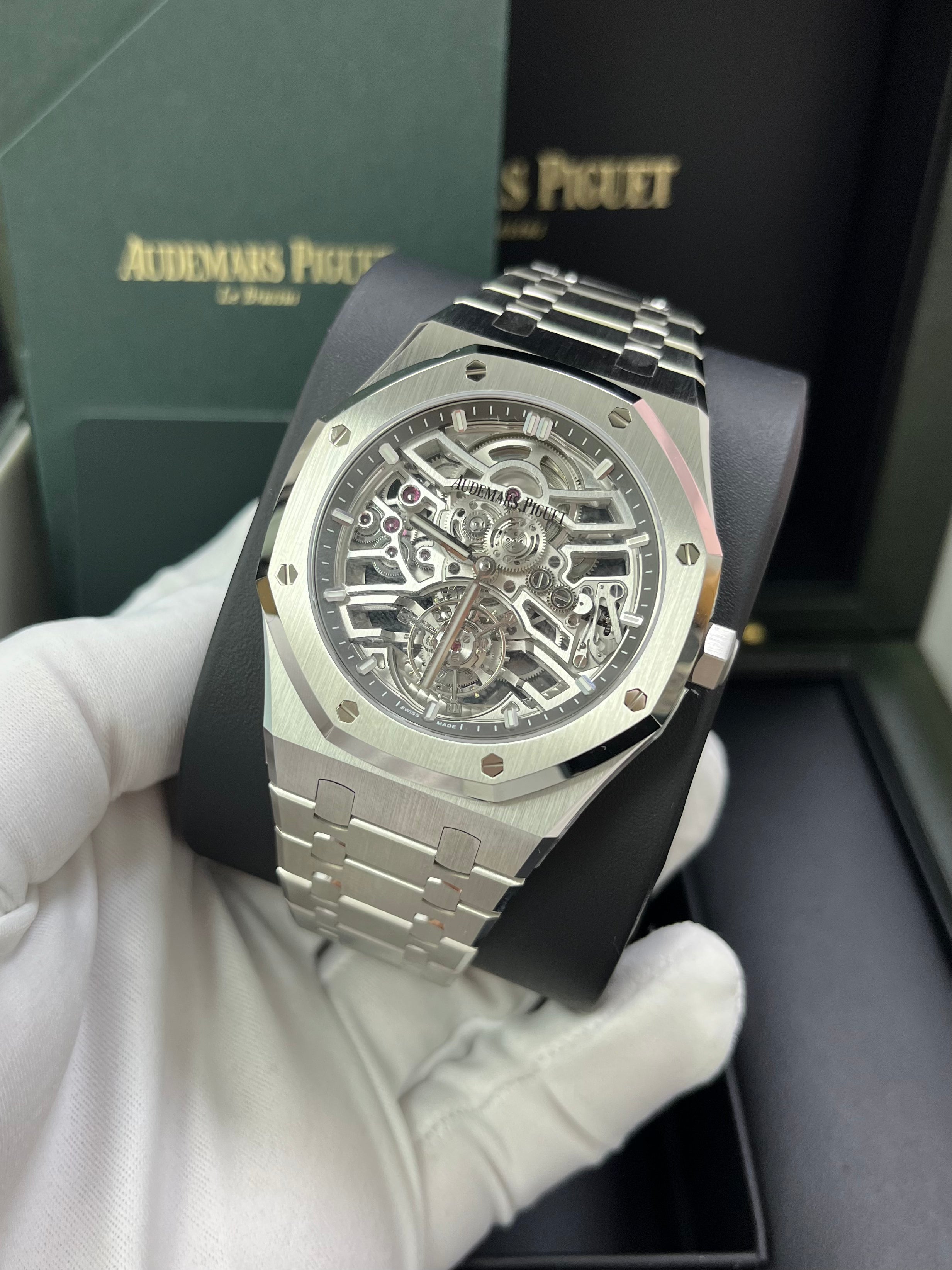 Audemars Piguet Royal Oak Tourbillon Flying Tourbillon Skeleton Watch 26735ST.OO.1320ST.02 - Luxury Men's Timepiece for Business Meetings & Special Occasions