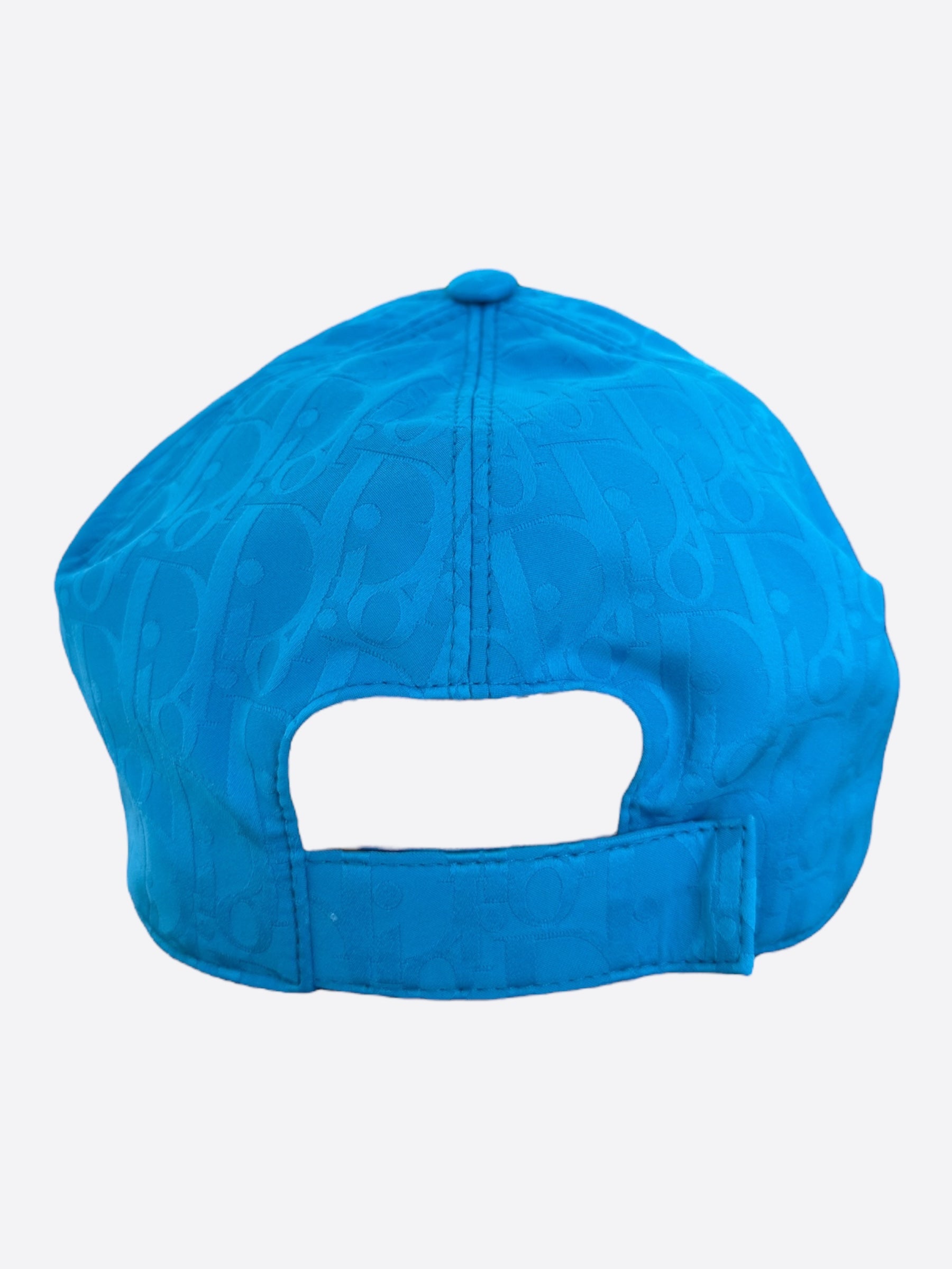 Dior Light Blue Oblique Baseball Cap - Fashionable Designer Hat for Men & Women - Perfect for Outdoor Activities, Sports, and Streetwear Style
