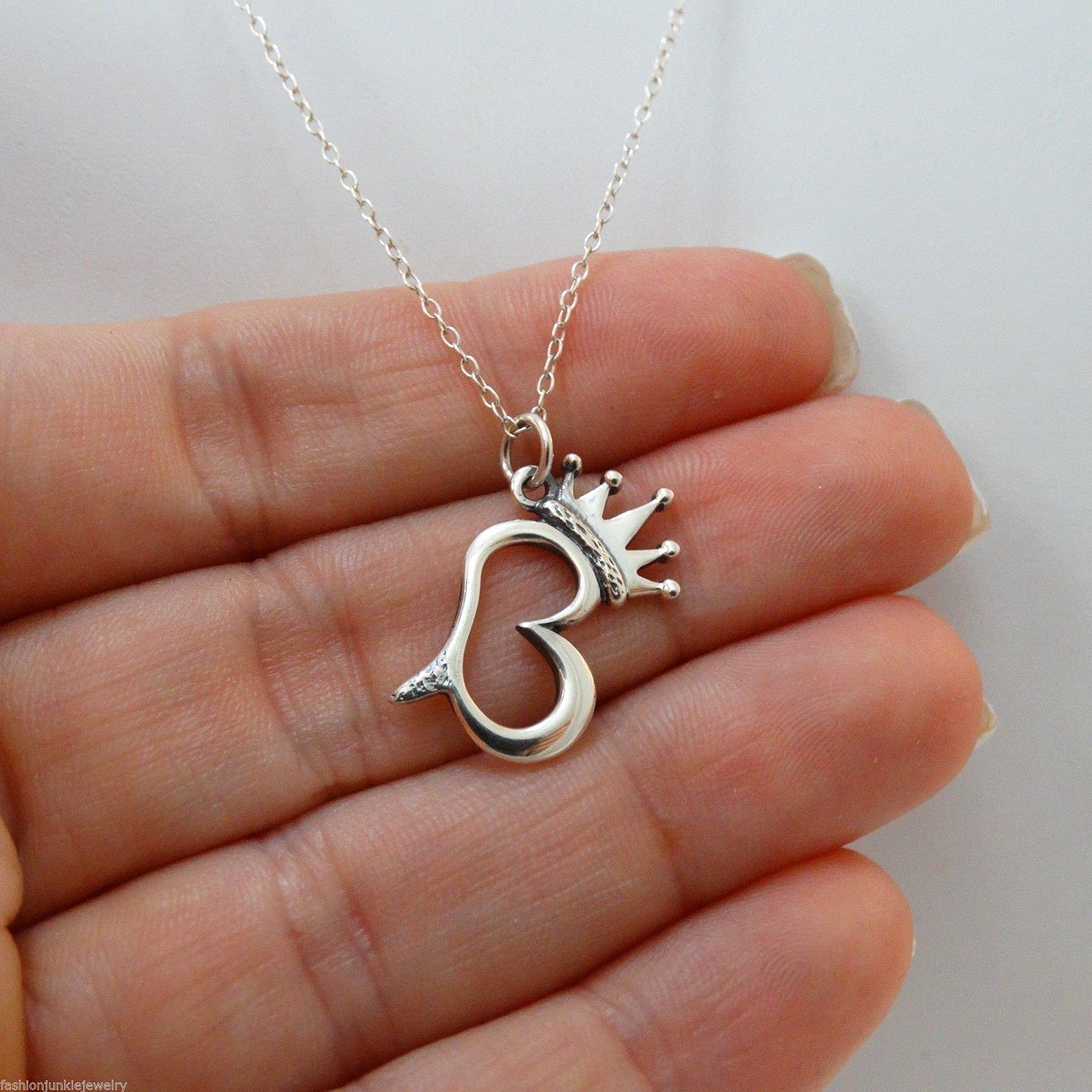 Bee Pendant Necklace for Women & Teens - Cute Gold Bee Jewelry Gift for Her - Perfect for Casual Wear, Layering & Everyday Fashion