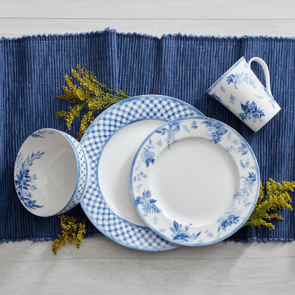Kiley 16-Piece Dinnerware Set - Porcelain Dinner Plates, Bowls, Mugs (Service for 4) - Elegant Tableware for Family Dinners, Dinner Parties & Everyday Use