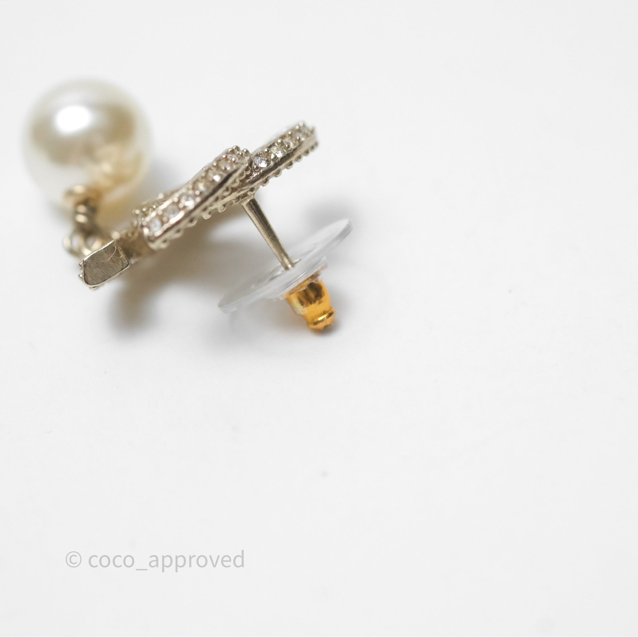 Chanel CC Crystals Pearl Drop Earrings Gold Tone 19V - Luxury Fashion Jewelry for Women, Perfect for Parties, Weddings & Special Occasions