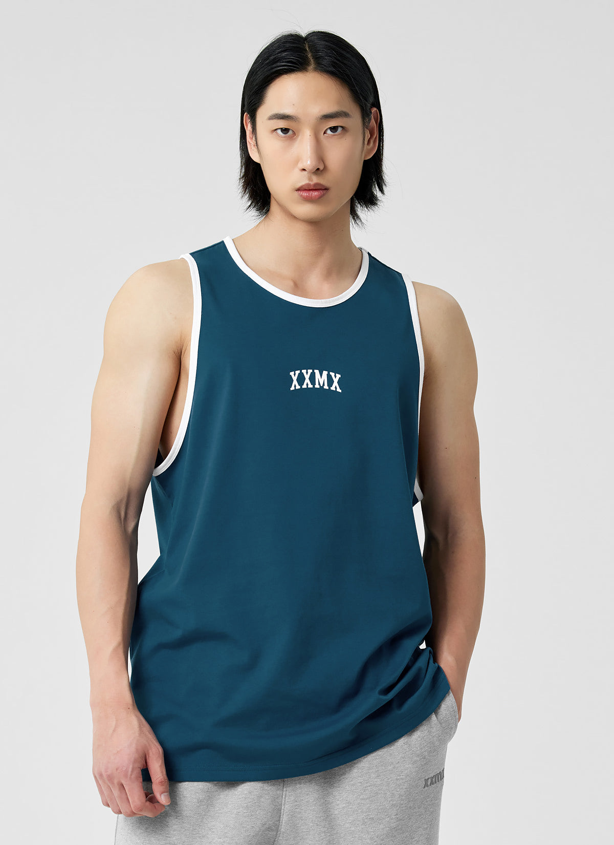 Stylish Women's Color Block Sleeveless Top - Trendy Summer Fashion for Casual Outings & Beach Vacations