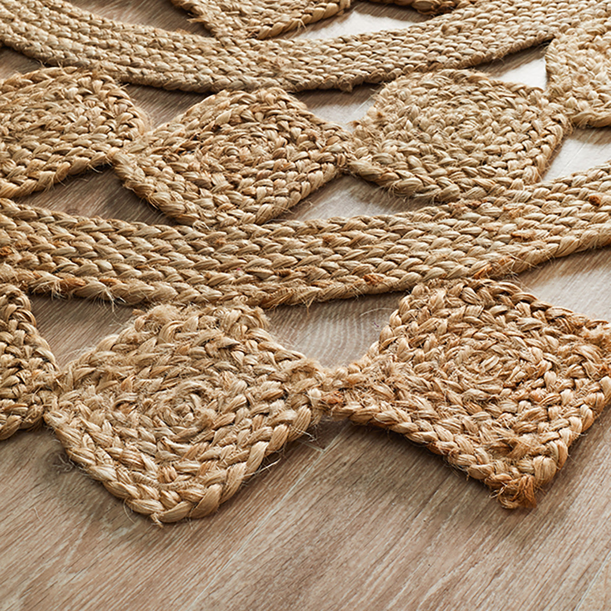 Atrium Tessellate Round Jute Rug - Natural Handwoven Boho Chic Area Rug for Living Room, Bedroom, or Nursery Decor