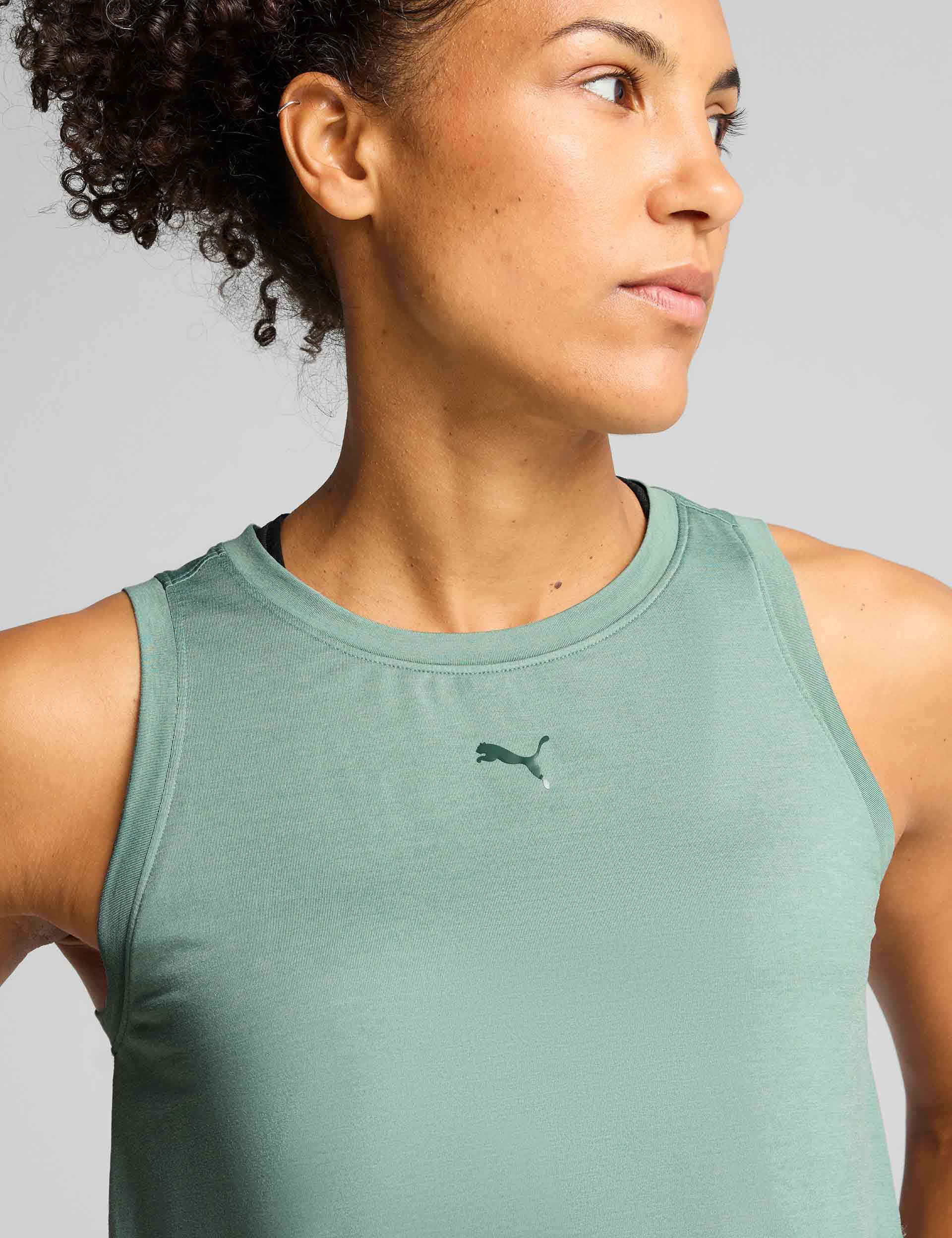 Cloudspun Sleeveless Tank Top - Soft Green Moon Heather Color - Perfect for Yoga, Gym & Summer Outfits