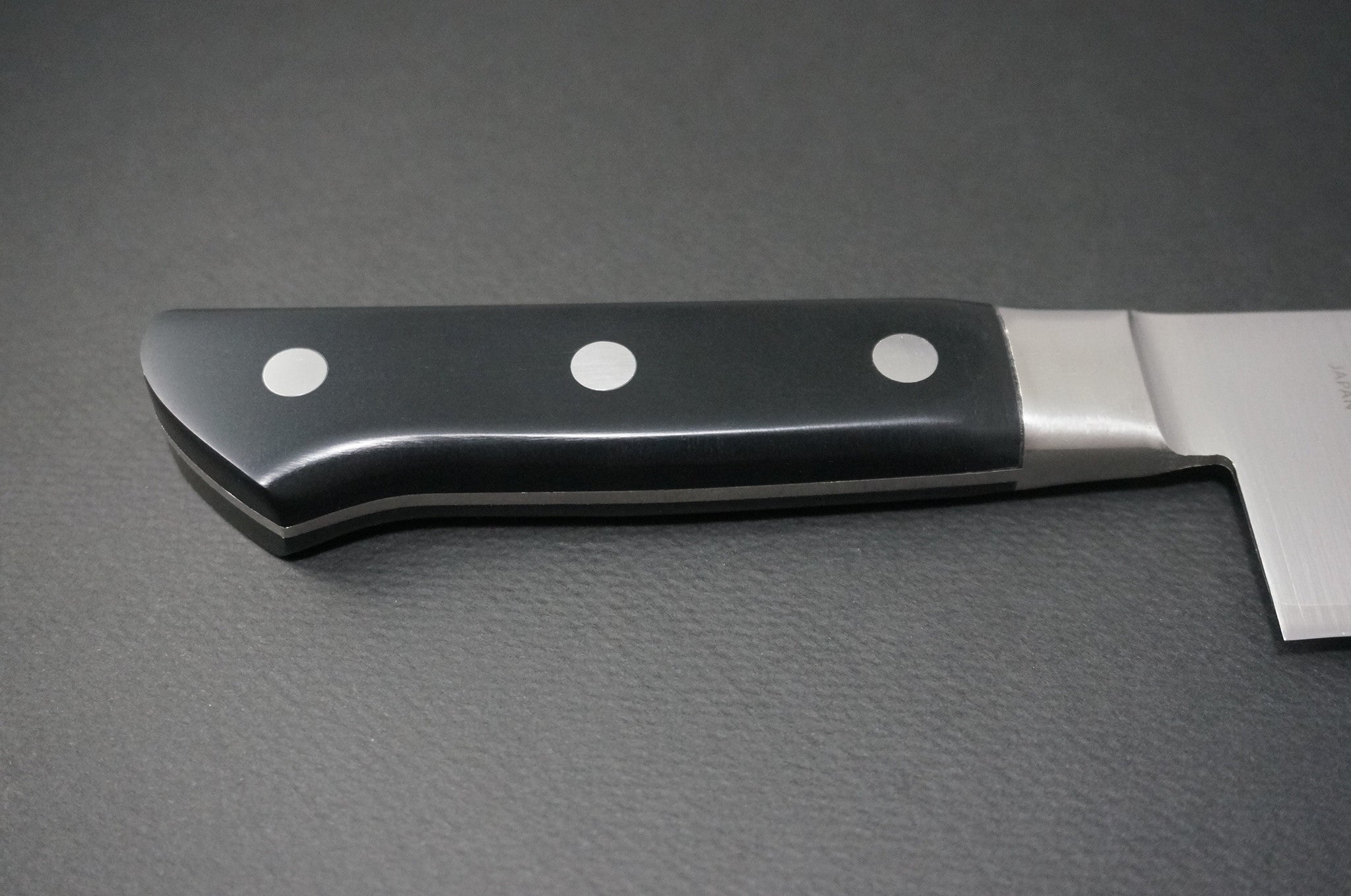 Tojiro Classic VG10 3-Layer Japanese Gyuto Chef Knife 270mm - High Carbon Stainless Steel Blade for Professional Cooking, Slicing & Meat Cutting - Perfect for Home Chefs & Restaurant Use