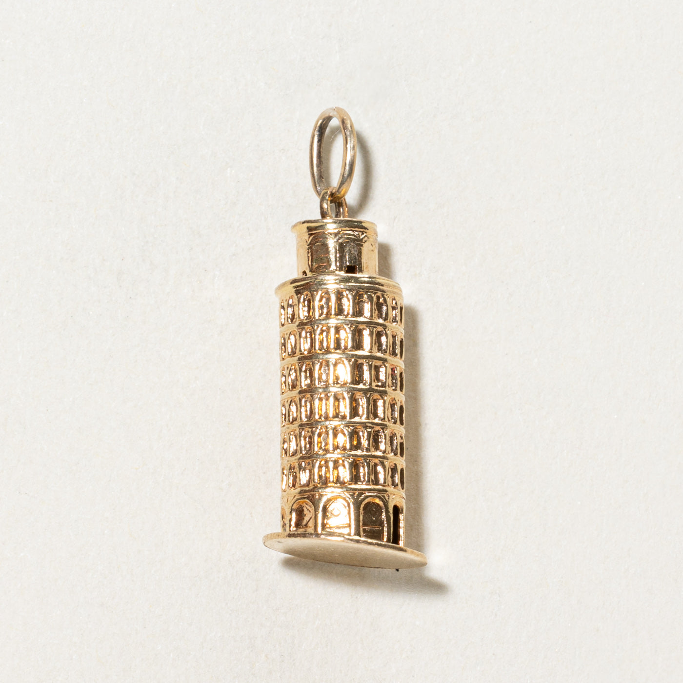 18K Gold Leaning Tower of Pisa Charm Pendant - Italian Landmark Jewelry Gift for Travel Lovers & Souvenir Collectors - Perfect for Necklaces, Bracelets & Charm Bracelets