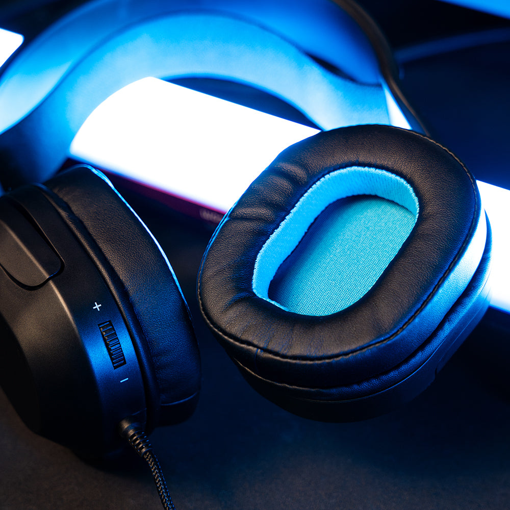 Nightfall Wired Gaming Headset with Noise Cancellation - Black | PC, PS4, PS5, Xbox Compatible for Immersive Gaming Experience