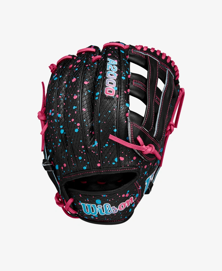 Wilson A2000 Fall 2024 Elly De La Cruz 12