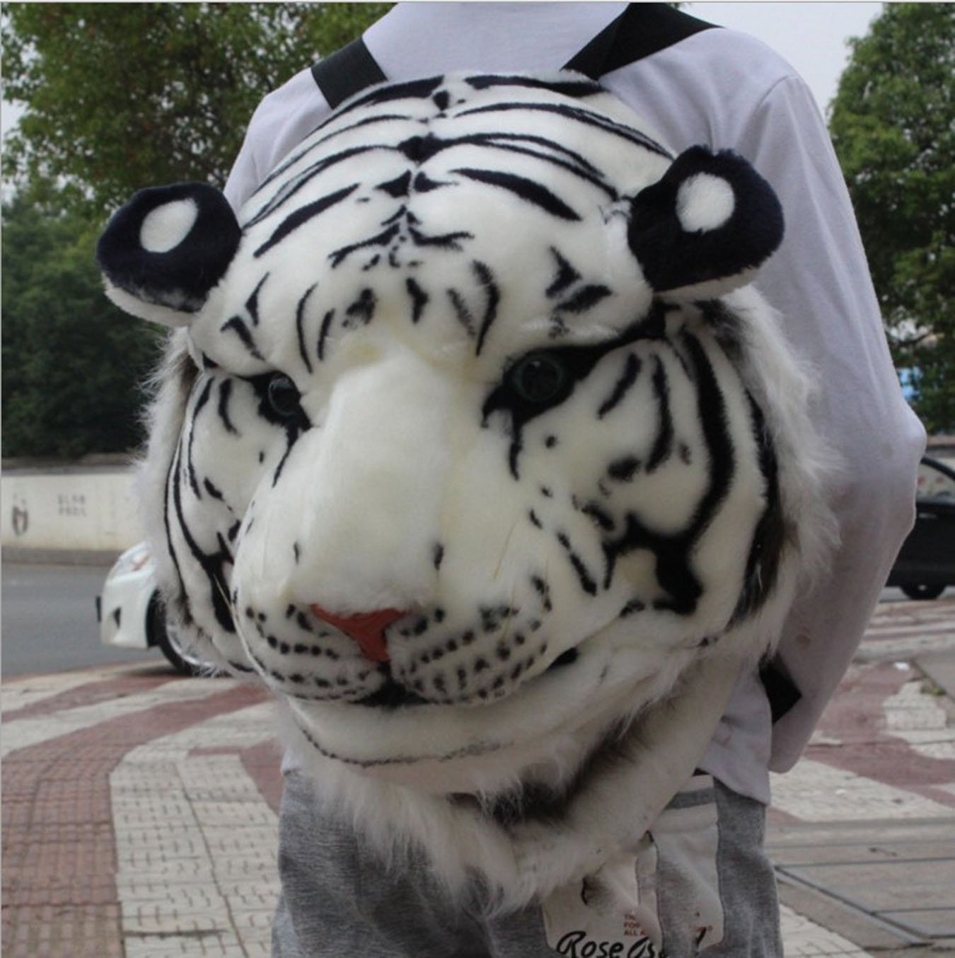 3D Animal Head Backpack - Tiger/Lion/Leopard/Bear Design with Wall Mount (White Tiger) - Perfect for Cosplay, Halloween Costumes & Unique Gifts