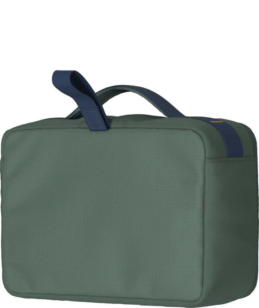 The North Face Base Camp Voyager Toiletry Kit - Water-Resistant Travel Organizer for Men & Women - Perfect for Camping, Hiking, Gym & Business Trips