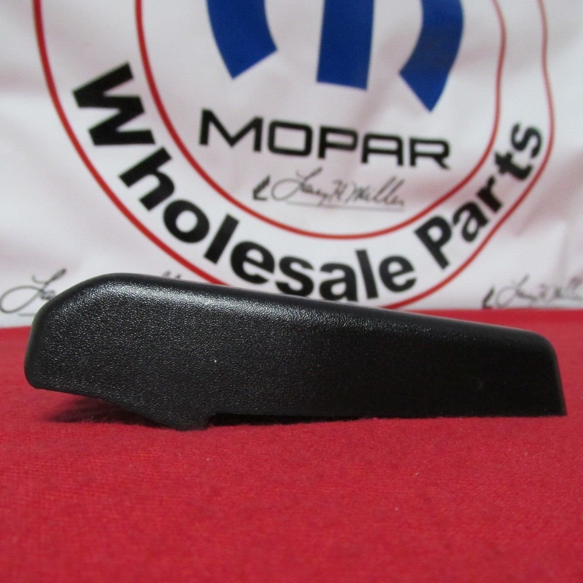 2011-2014 Jeep Wrangler Lift Gate Glass Hinge Covers - OEM Replacement Pair for JK Models - Perfect for Off-Road Protection & Door Maintenance
