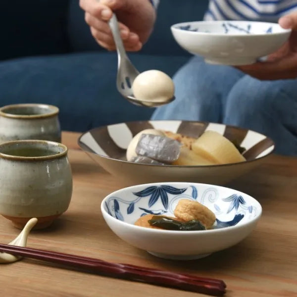 Premium Japanese Hasami Yaki Square Small Bowl Set of 5pcs - Handcrafted Ceramic Animal Design Bowls for Sushi, Salad, Dessert & Home Decor