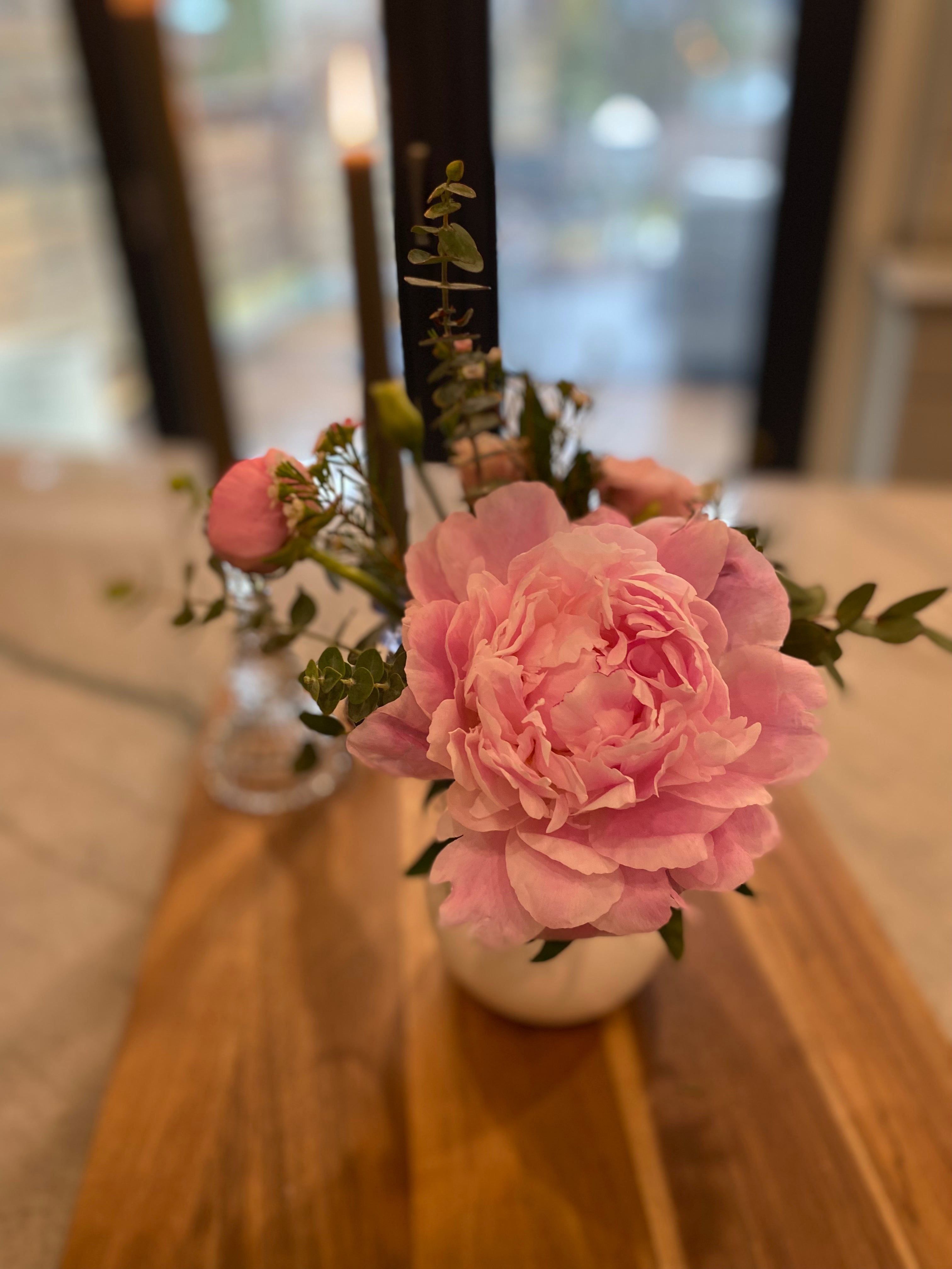 Beautiful Peony Vase for Mother's Day Gift - Elegant Floral Home Decor for Living Room, Dining Table & Wedding Centerpiece