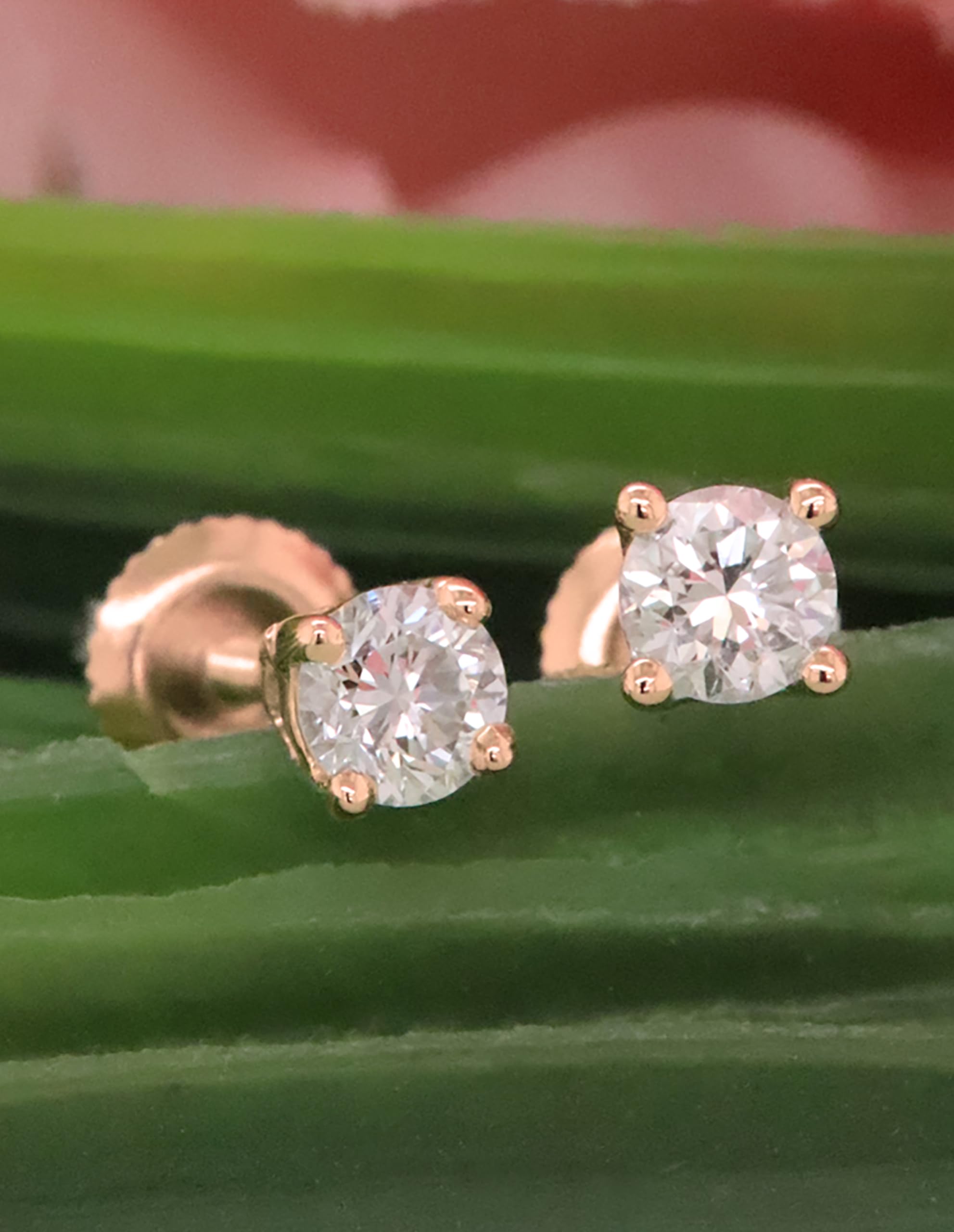 IGI Certified Lab Grown White Diamond Stud Earrings for Women - 18K Solid Gold Screw Back Earrings - Elegant Solitaire Jewelry for Wedding, Anniversary & Special Occasions